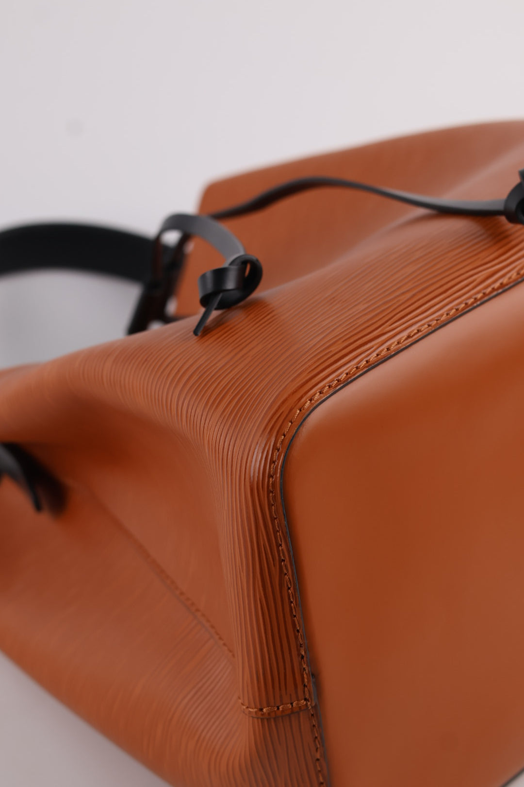 Louis Vuitton NeoNoé MM Epi