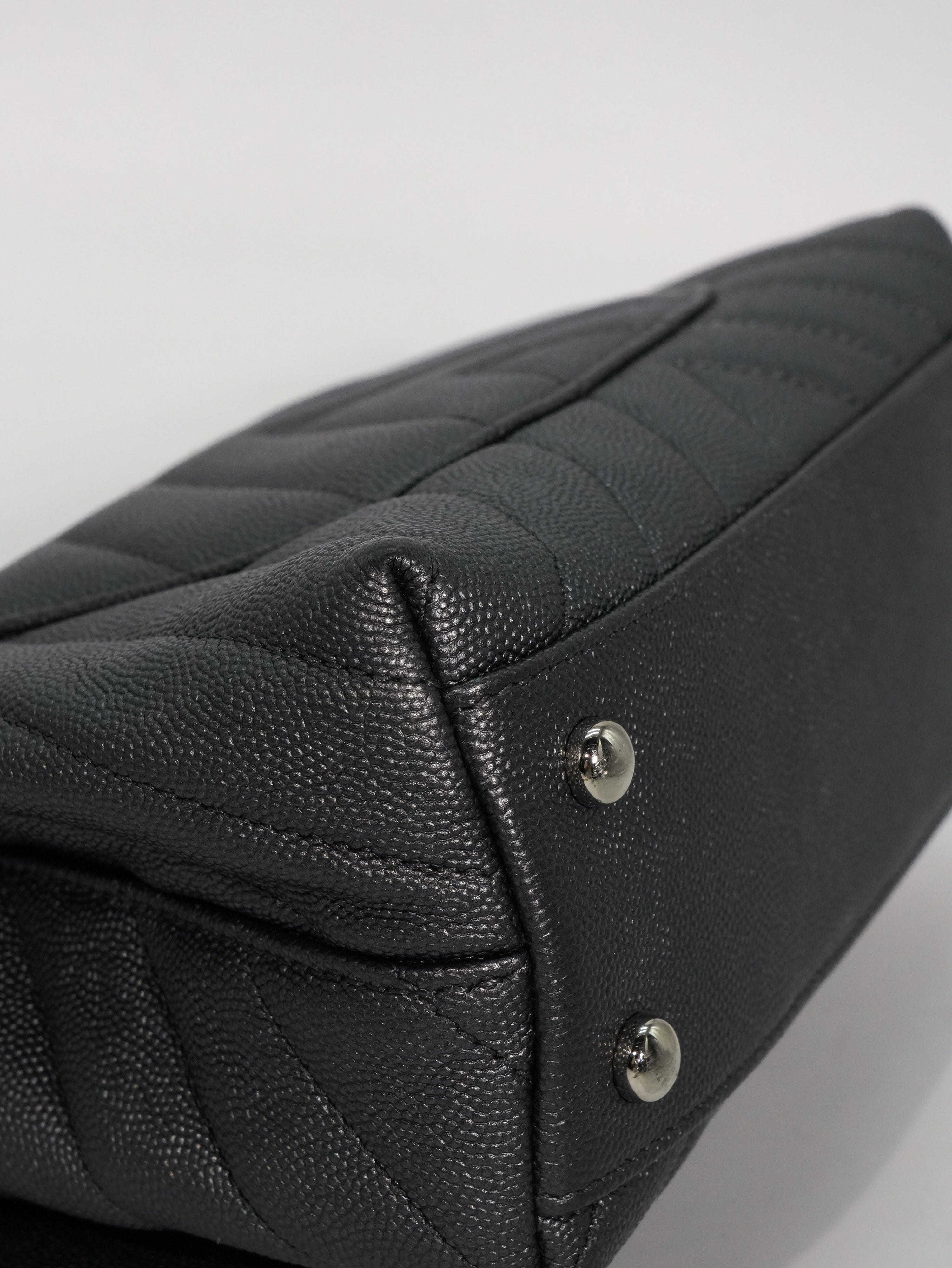 Chanel Coco Handle Caviar