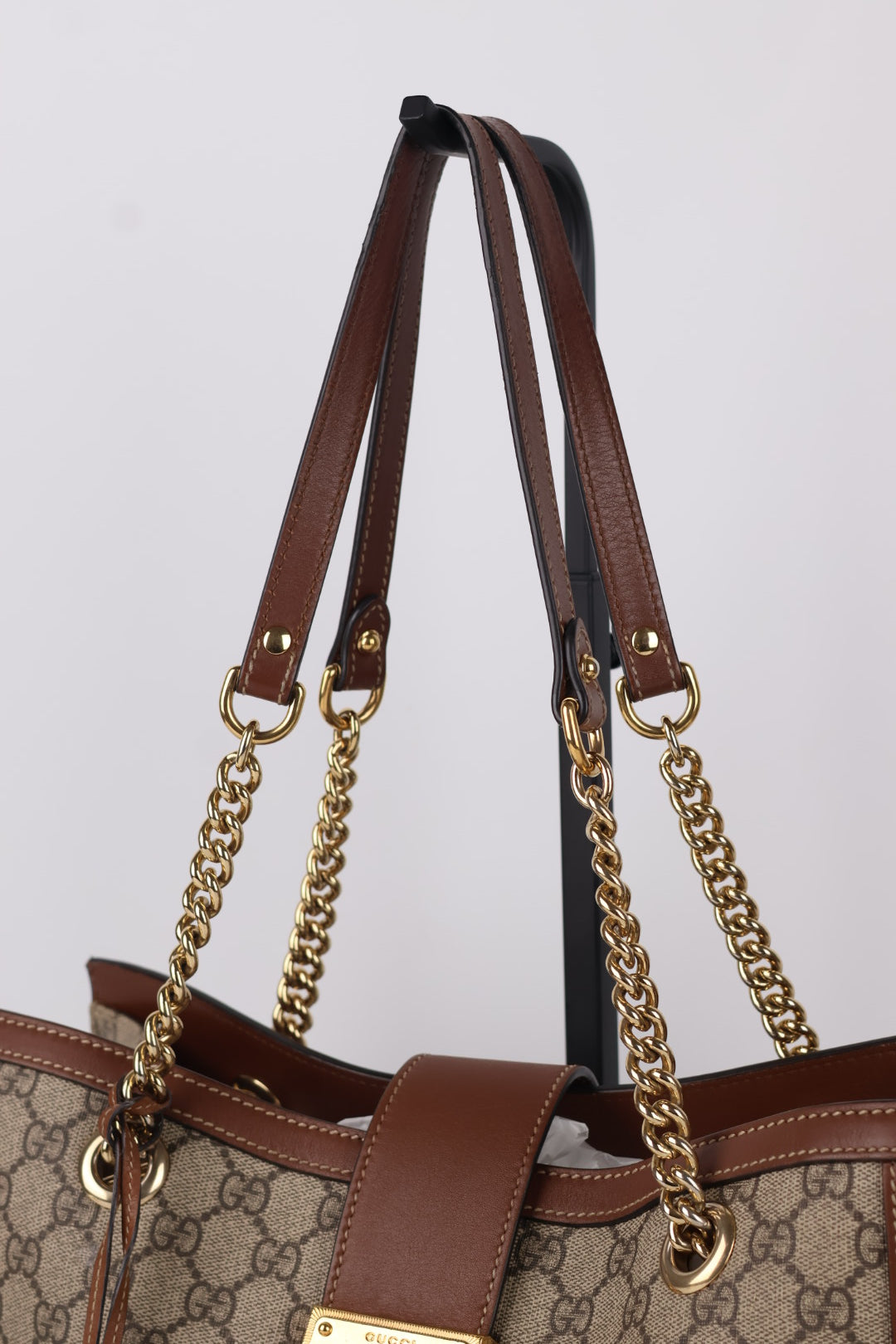 Gucci Padlock Media GG Supreme