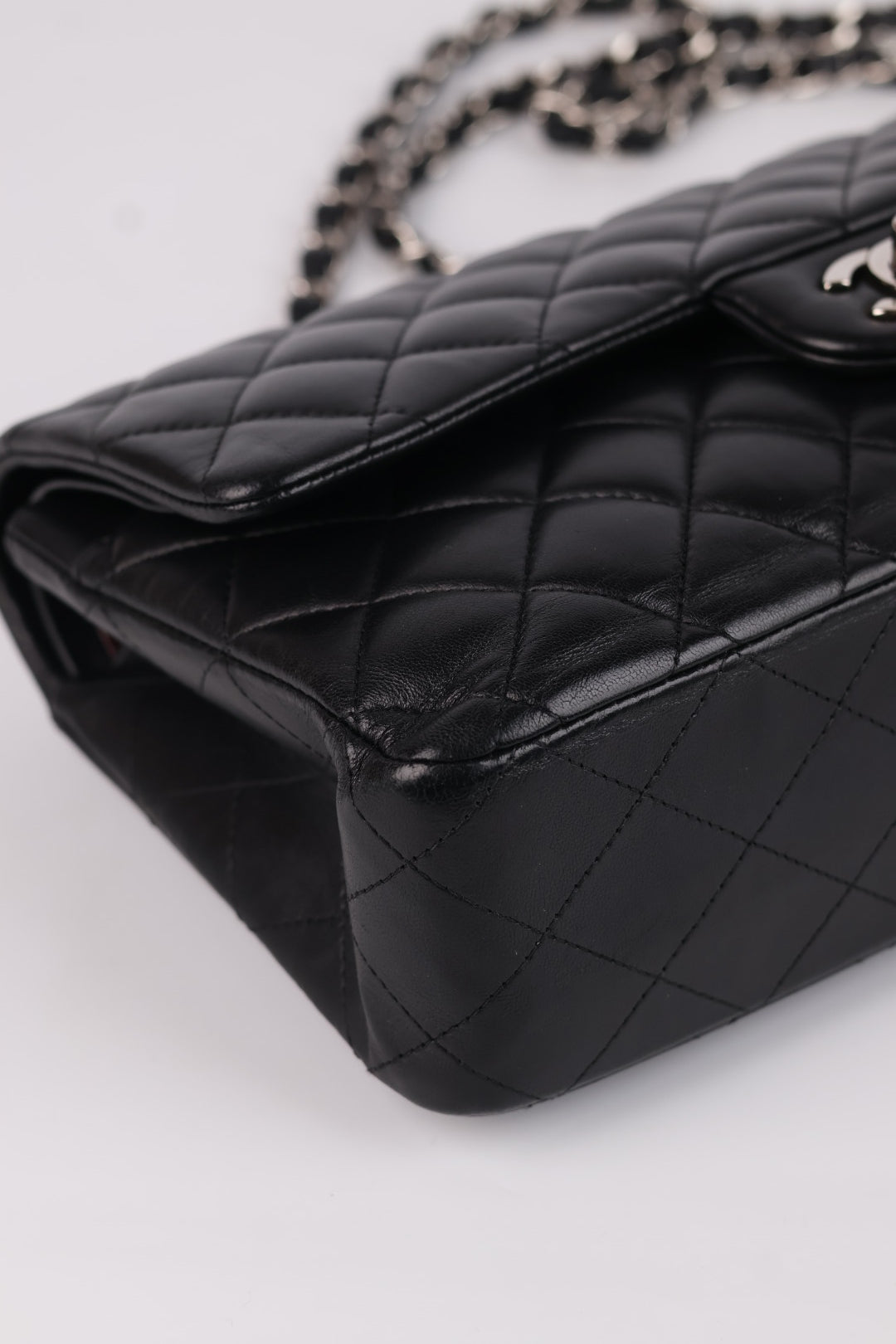 Chanel Timeless Double Flap in Agnello