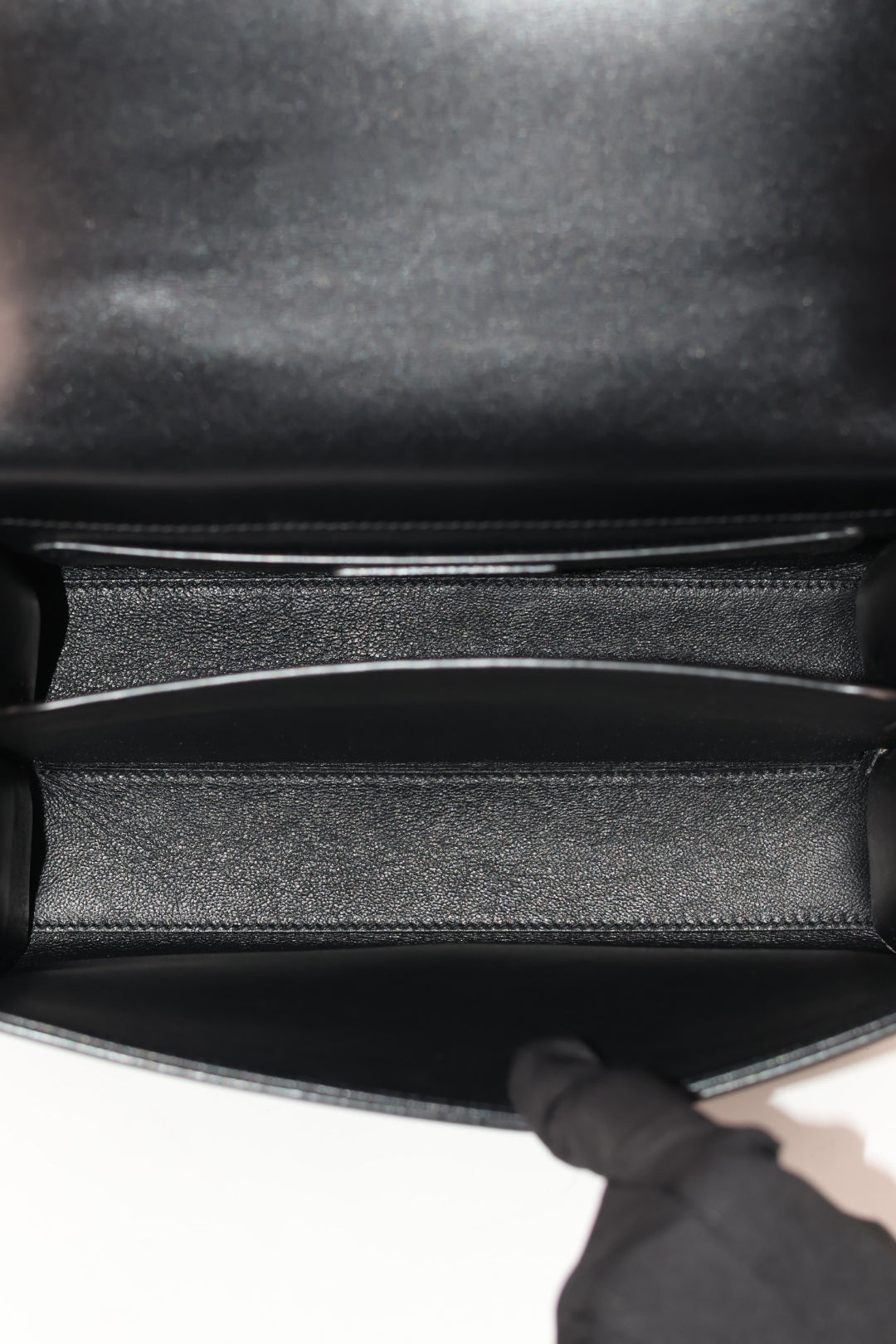 Saint Laurent Cassandra Media