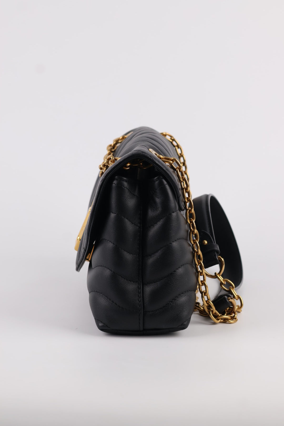 Louis Vuitton New Wave Media