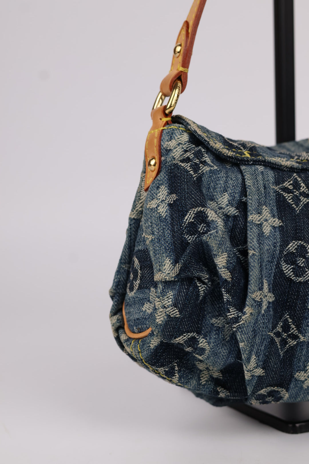 Louis Vuitton Pleaty Denim