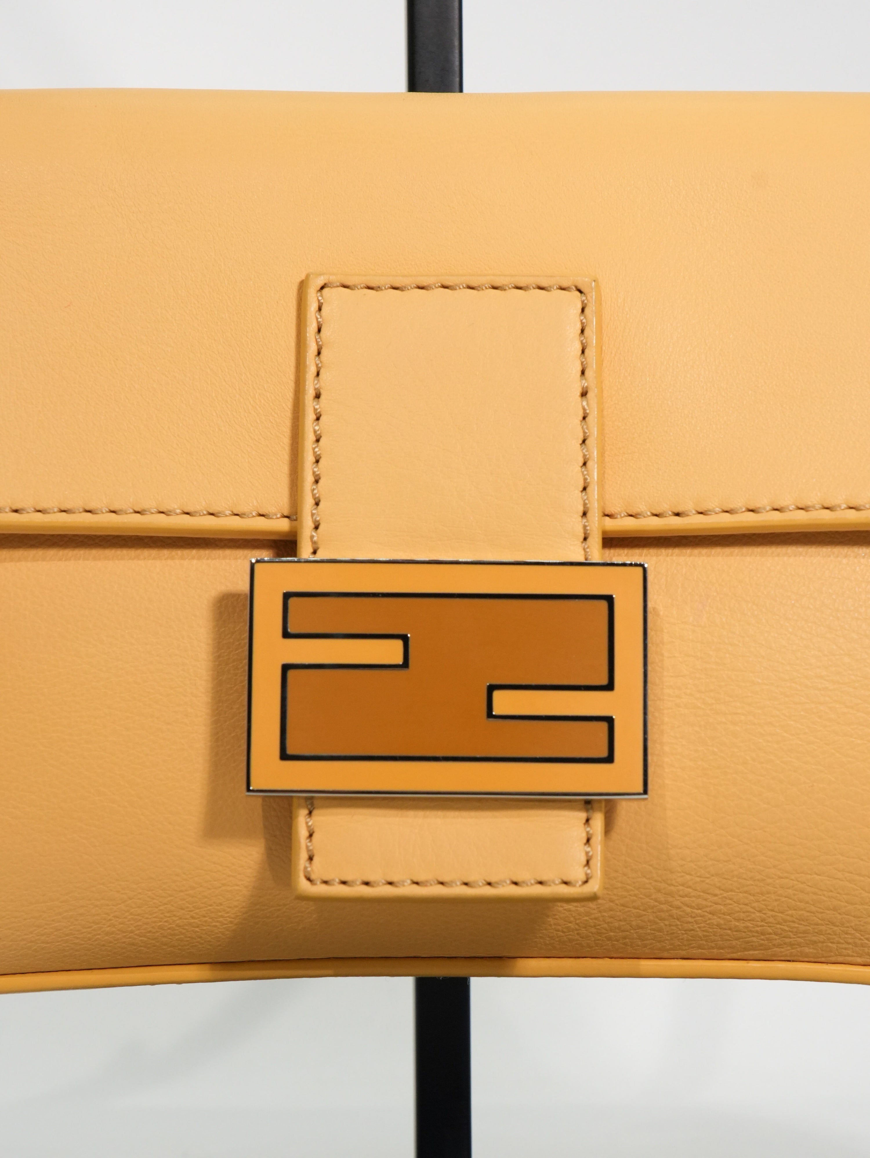 Fendi Baguette in Pelle