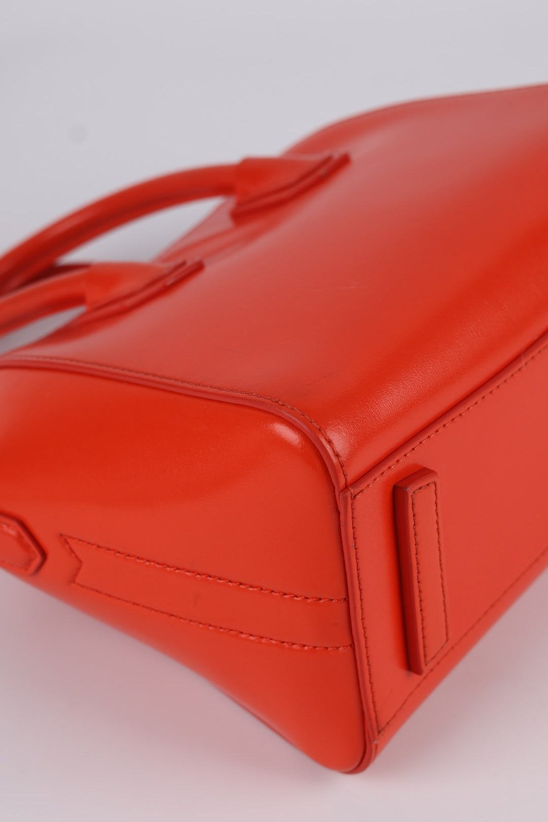 Givenchy Mini Antigona in Pelle