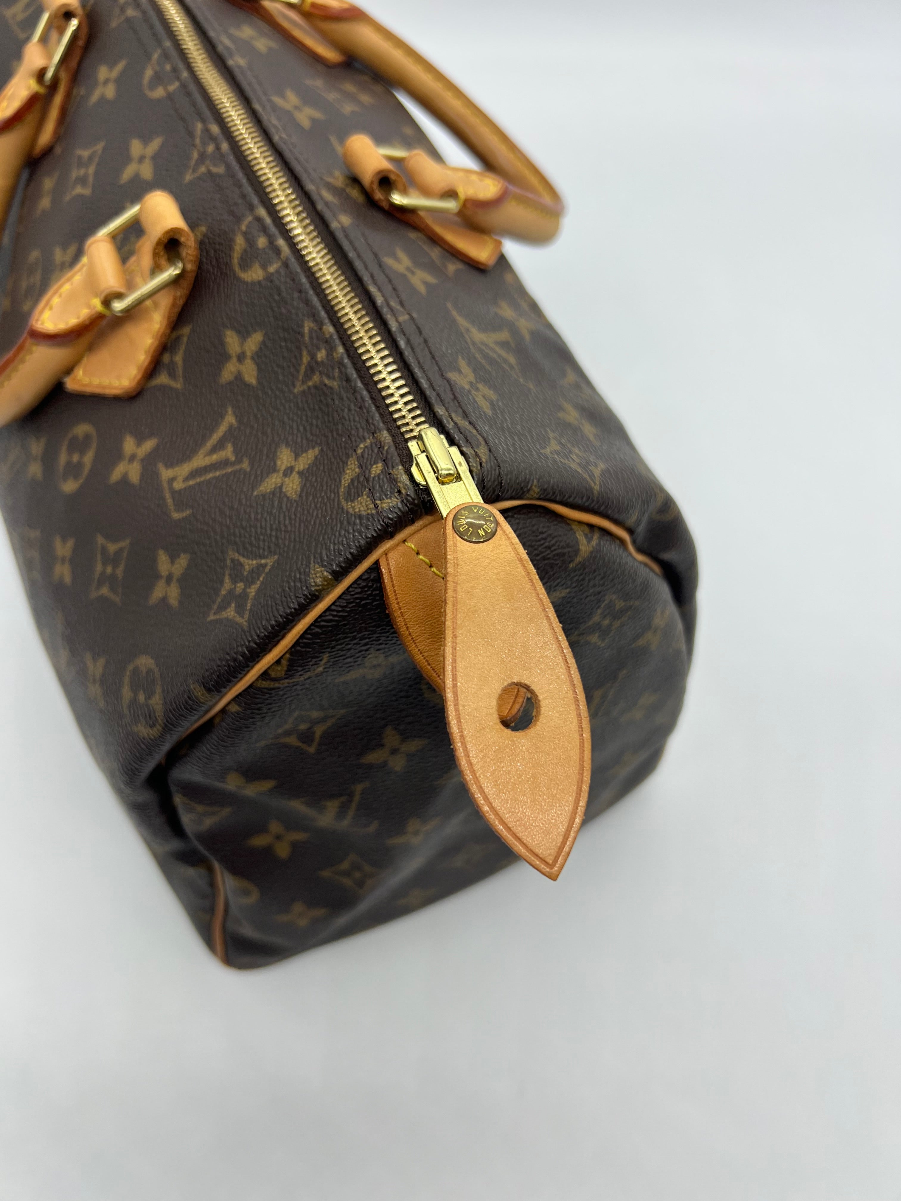 Louis Vuitton Speedy 35 Monogram