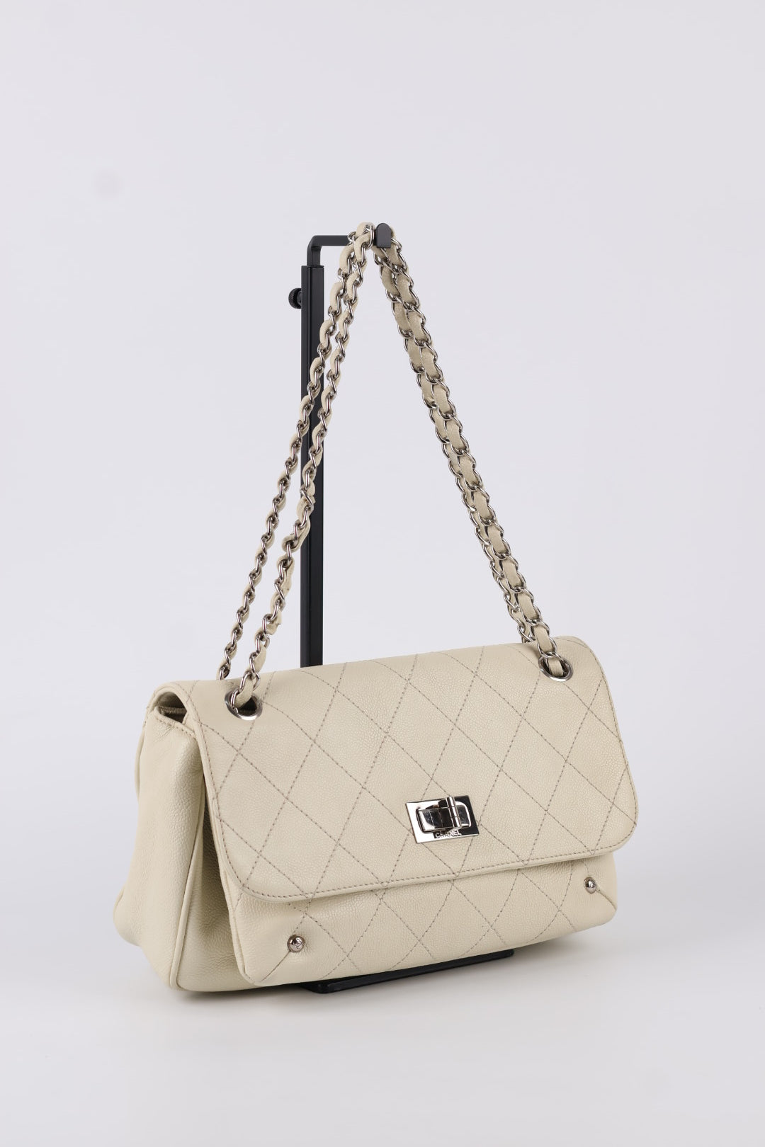Chanel Reissue a Tracolla Caviar