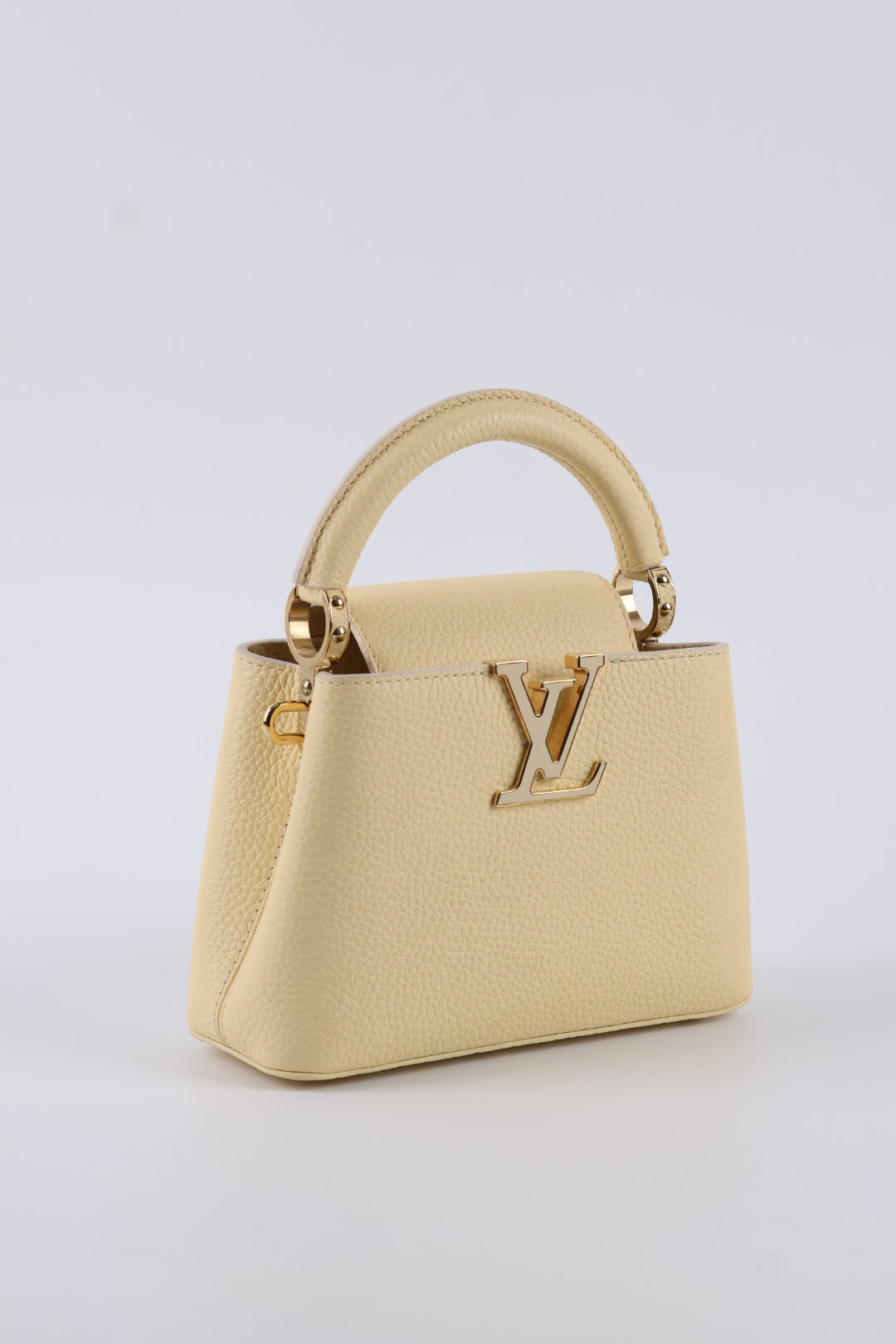 Louis Vuitton Capucines Mini