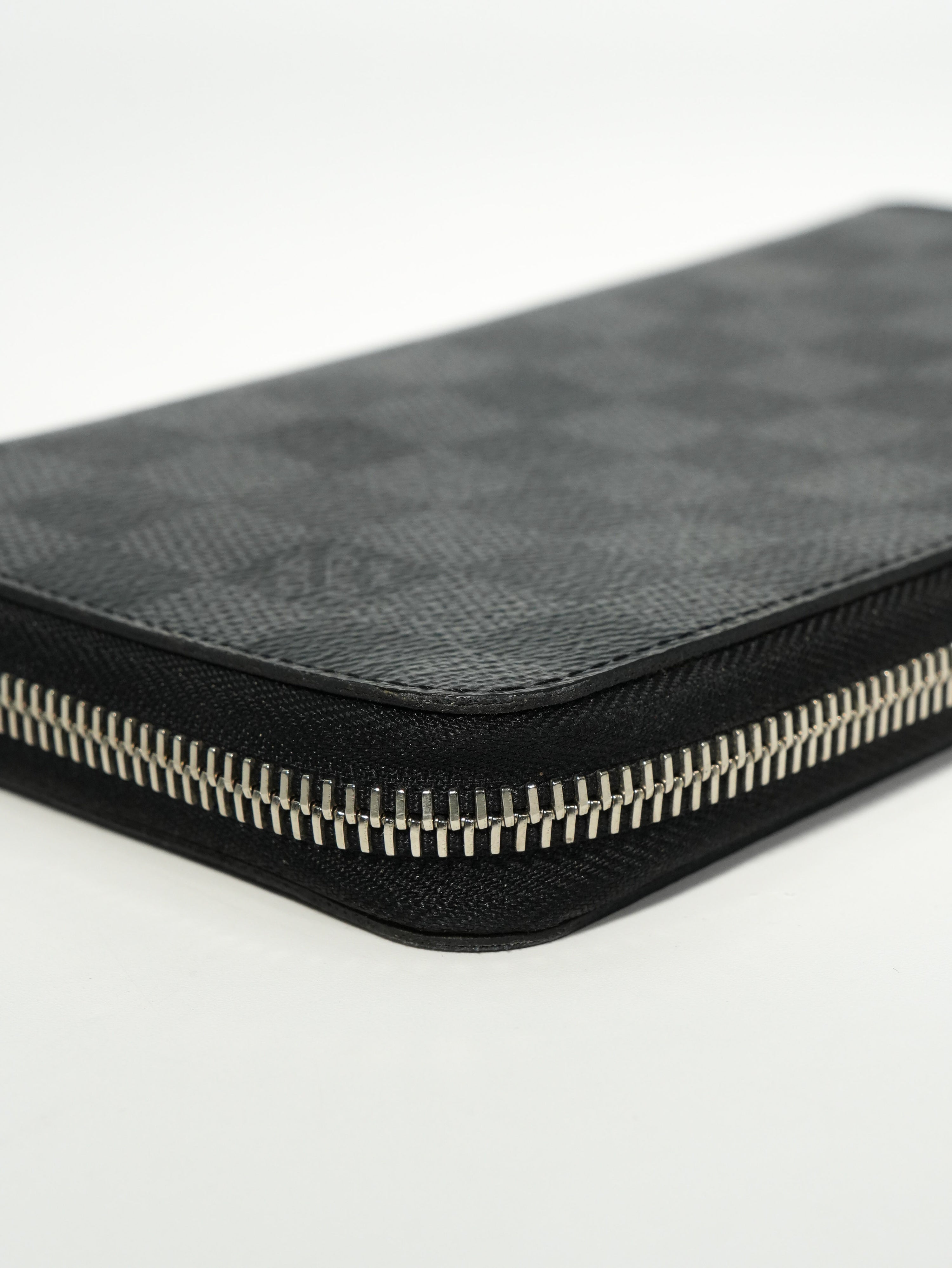 Louis Vuitton Portafoglio Zippy Damier Graphite