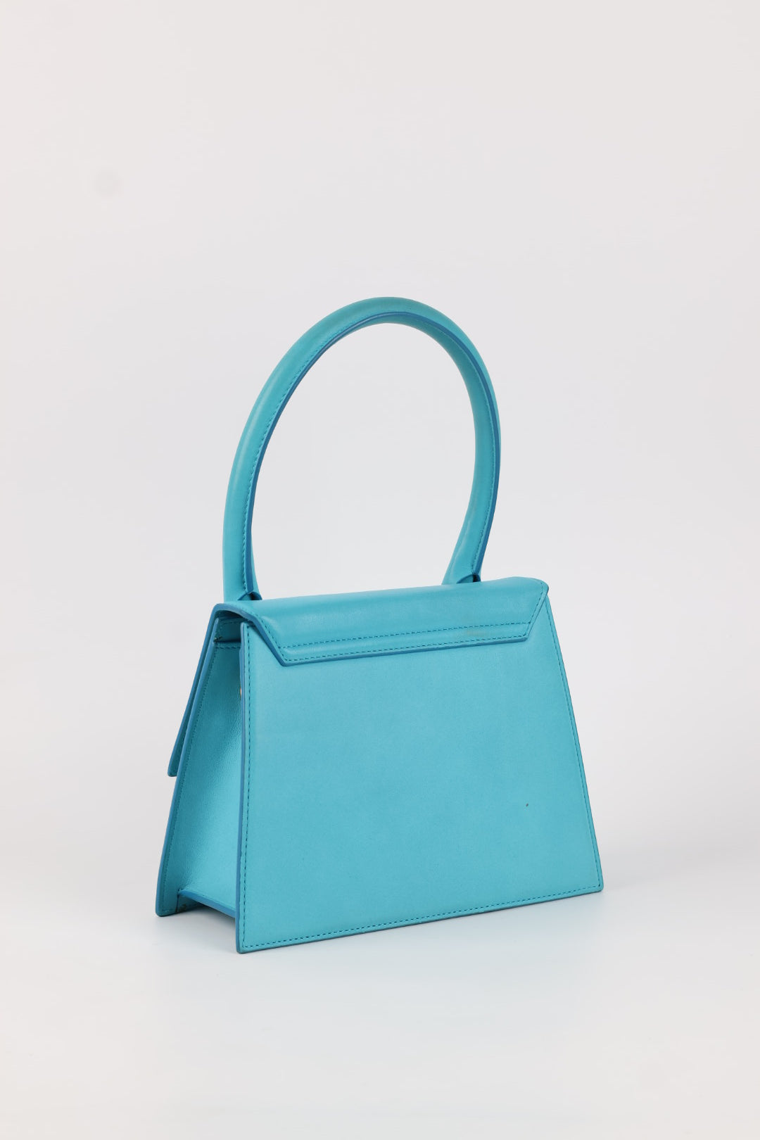 Jacquemus Le Grand Chiquito