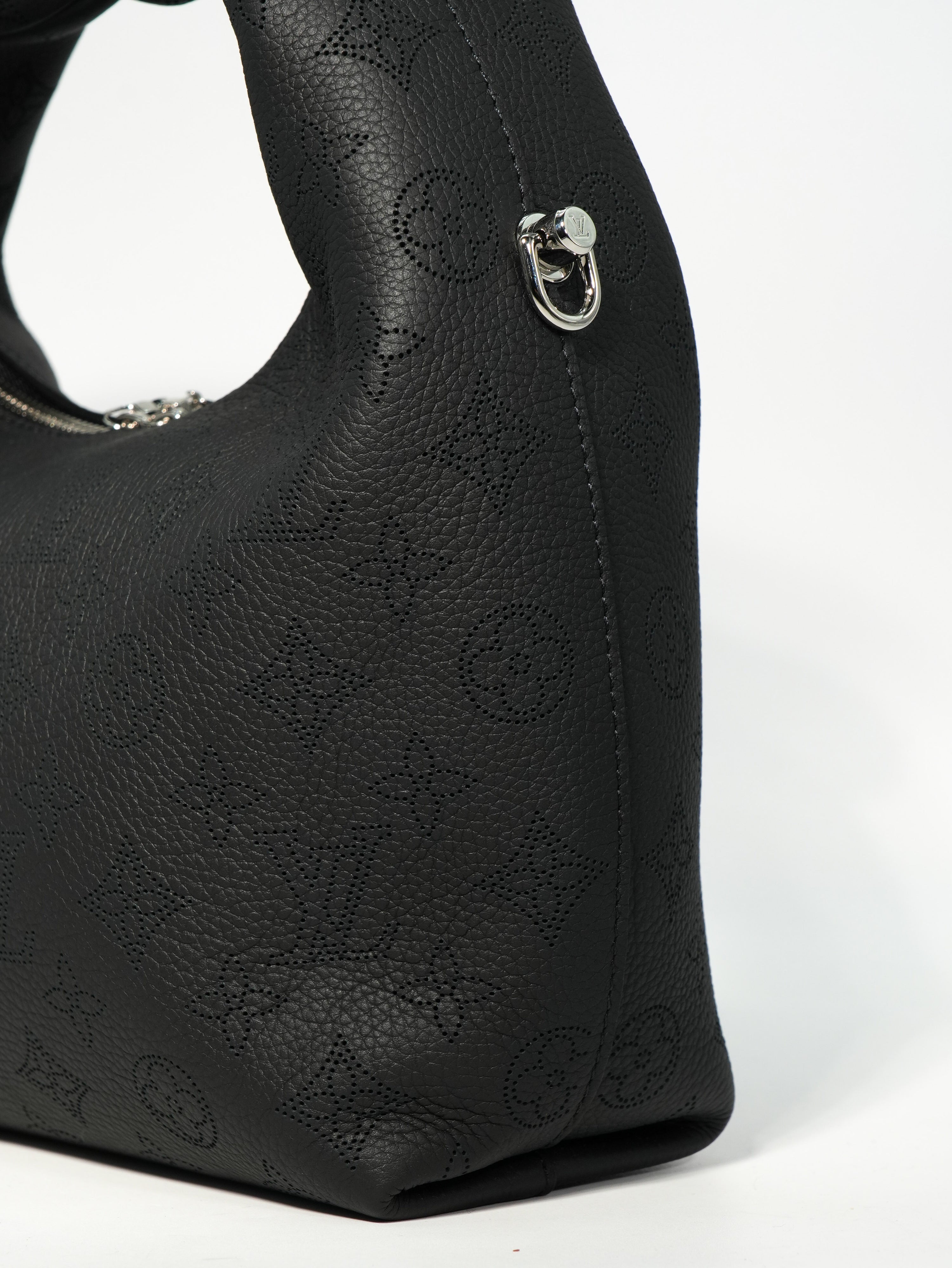 Louis Vuitton Why Knot PM Mahina