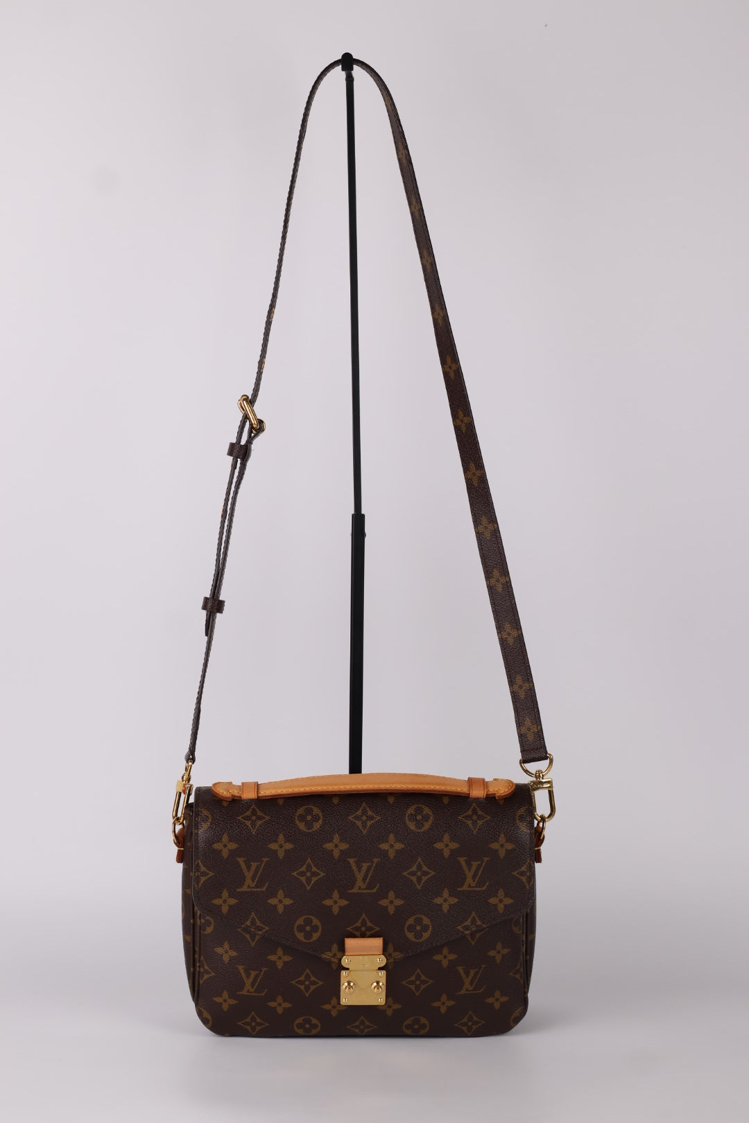 Louis Vuitton Métis Monogram