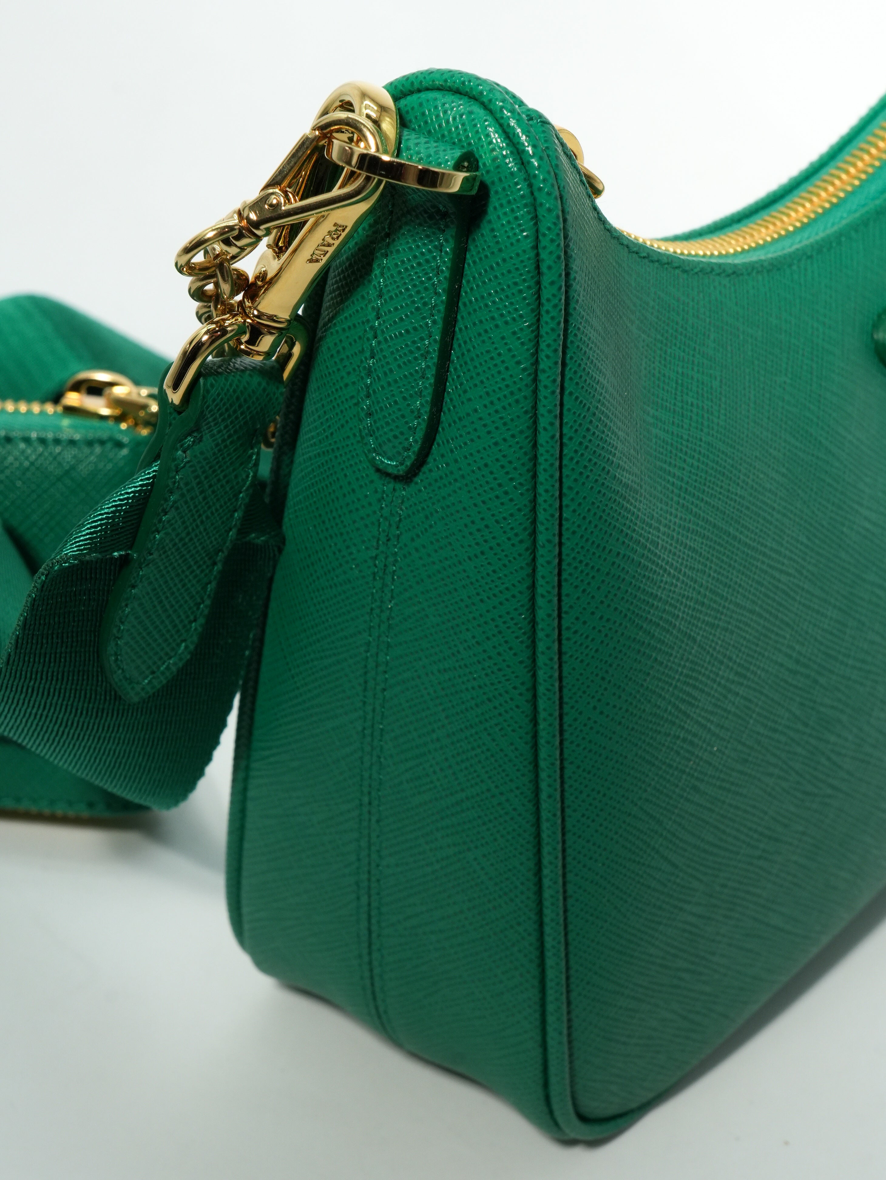 Prada Re-Edition 2005 Saffiano