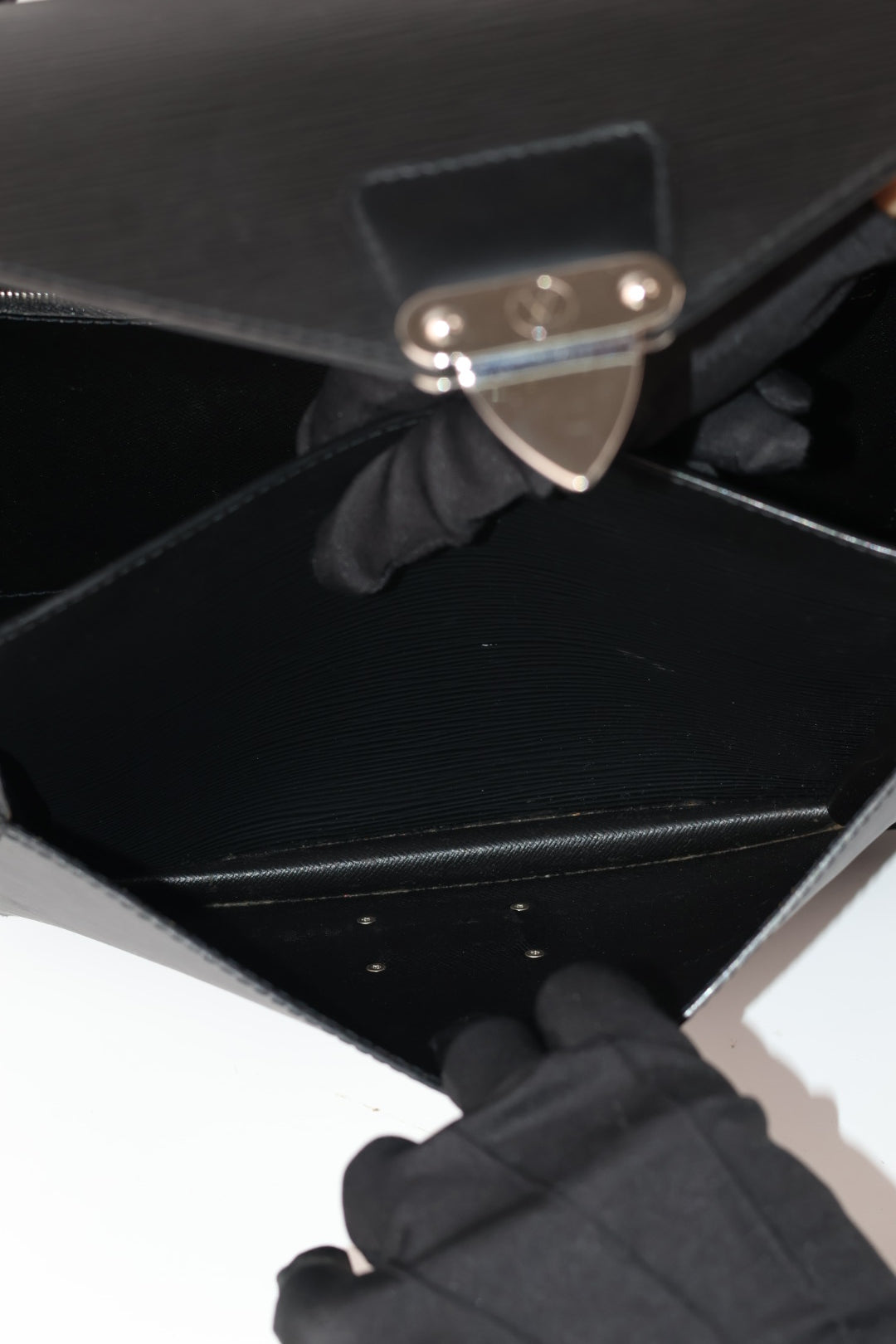 Louis Vuitton Monceau Epi