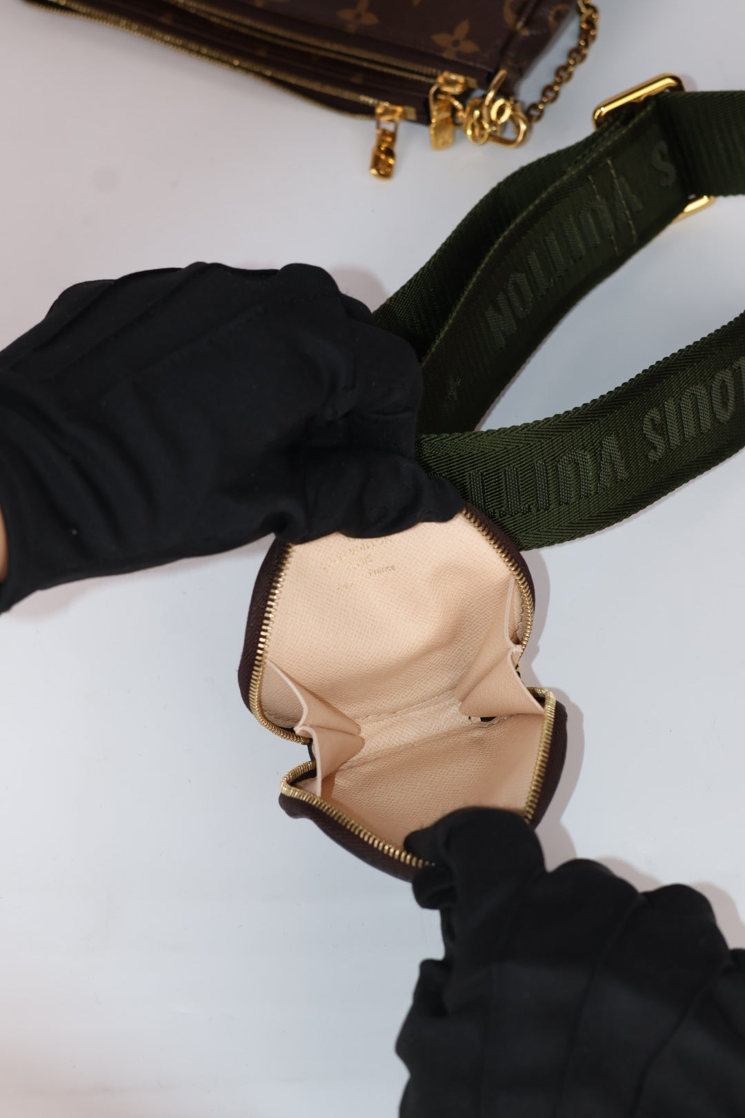 Louis Vuitton Multipochette Accessoires