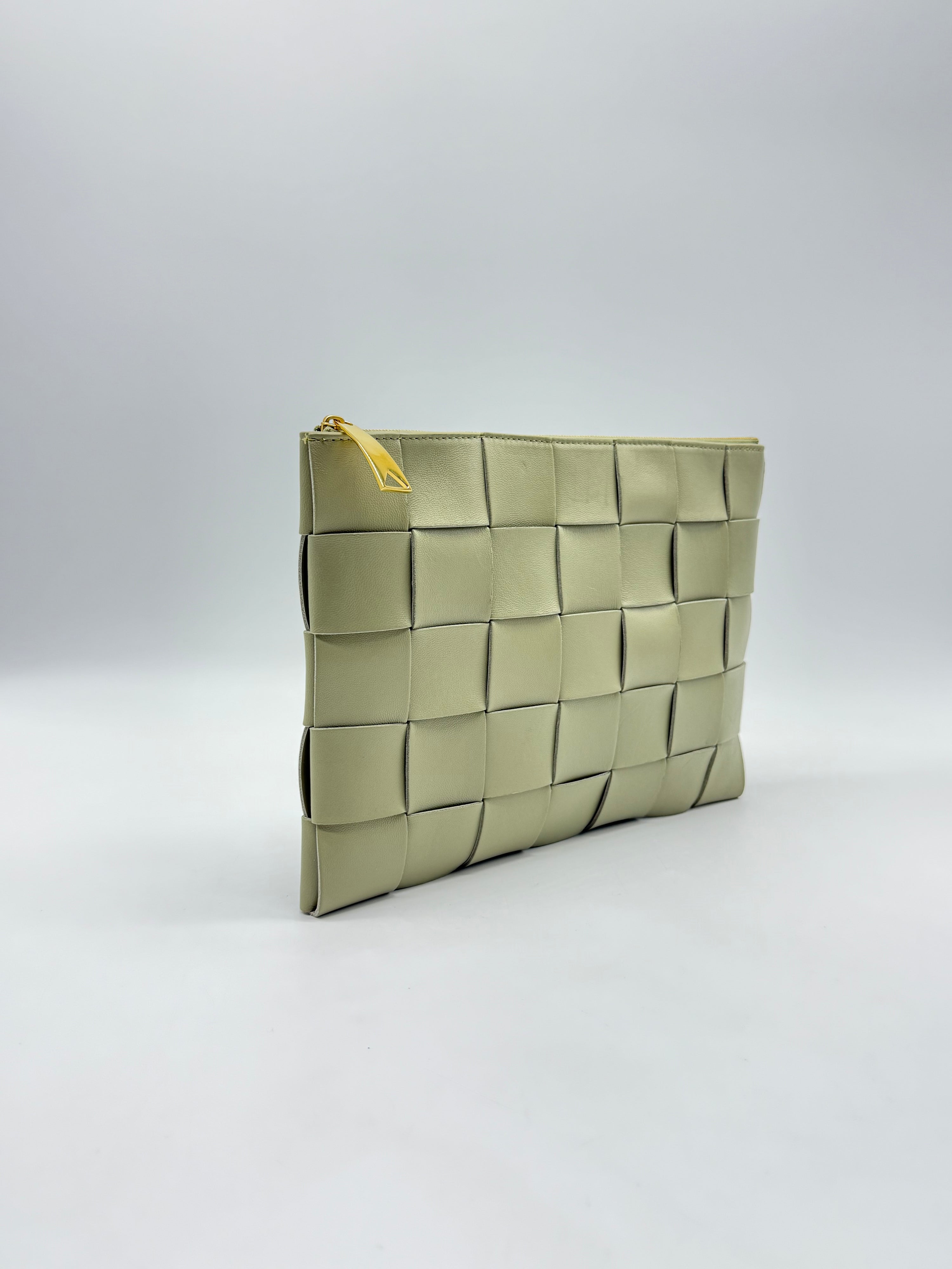 Bottega Veneta Pouch Cassette Media