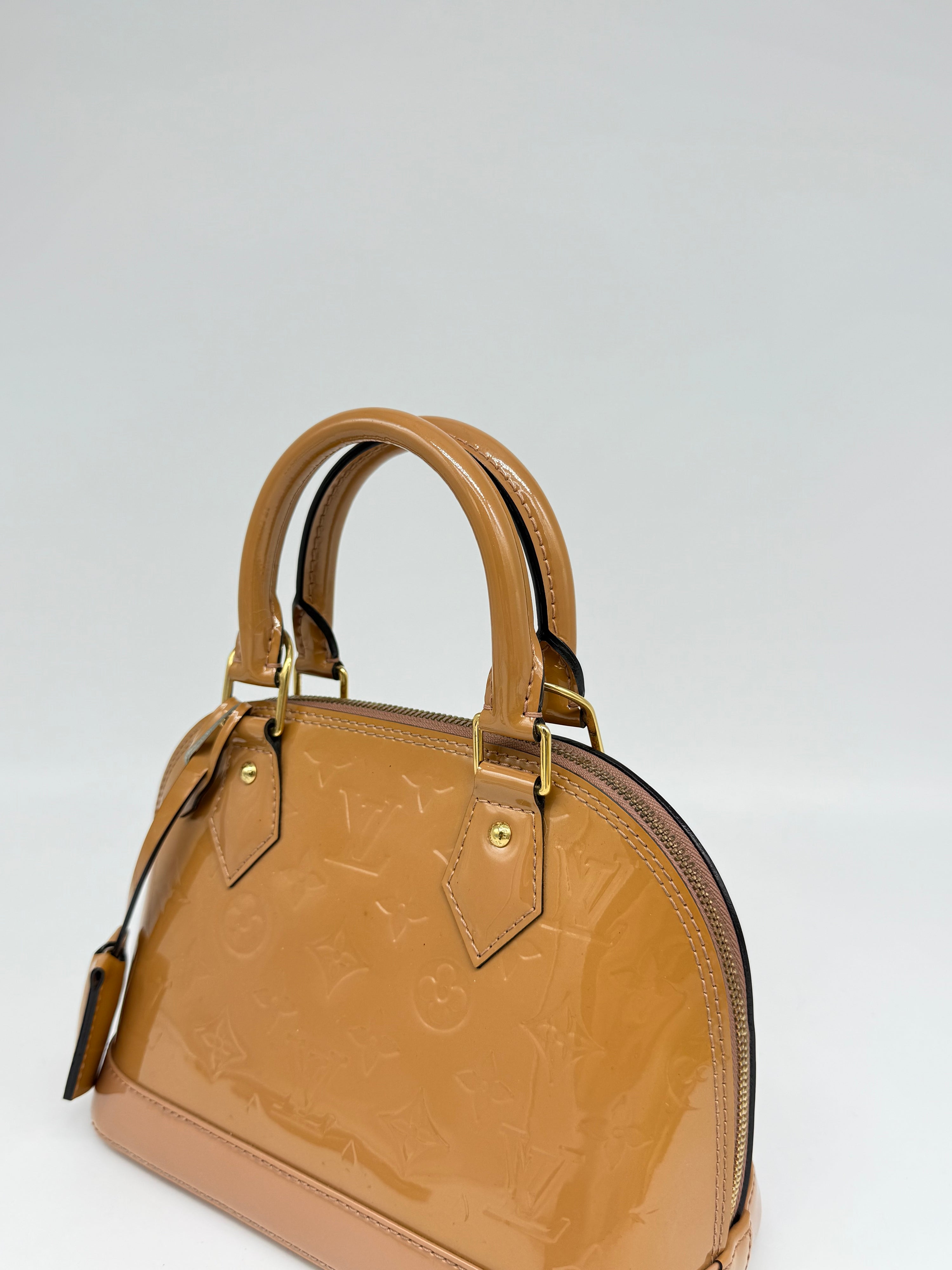 Louis Vuitton Alma BB Vernis