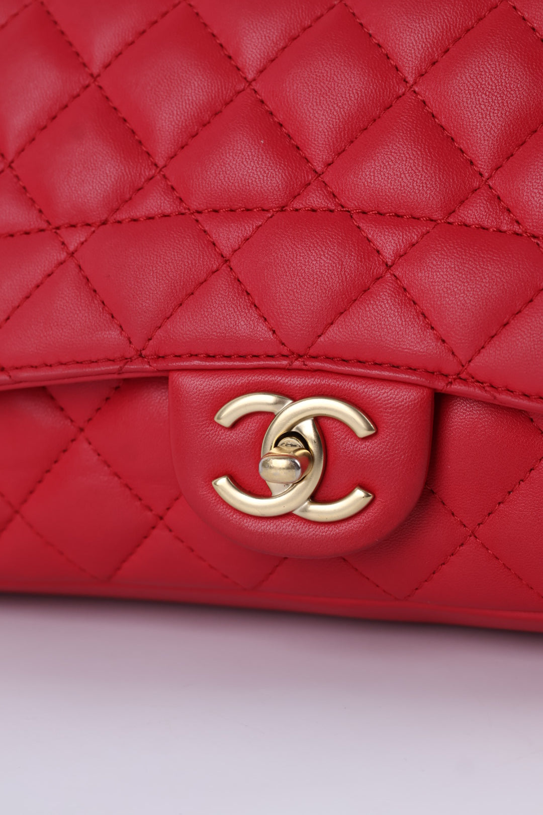 Chanel Classic Madamoiselle Matelassé