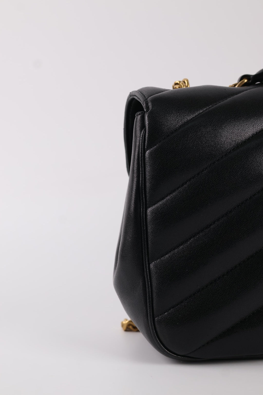 Saint Laurent Lou Lou Media