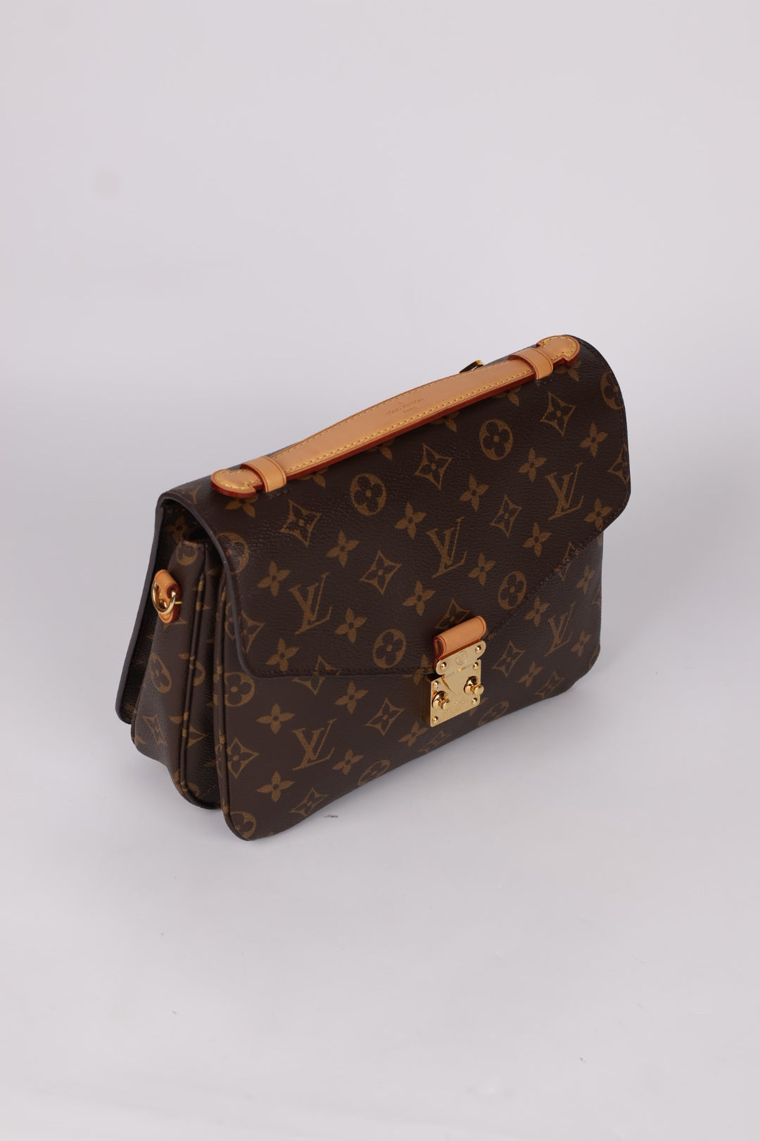 Louis Vuitton Métis Monogram