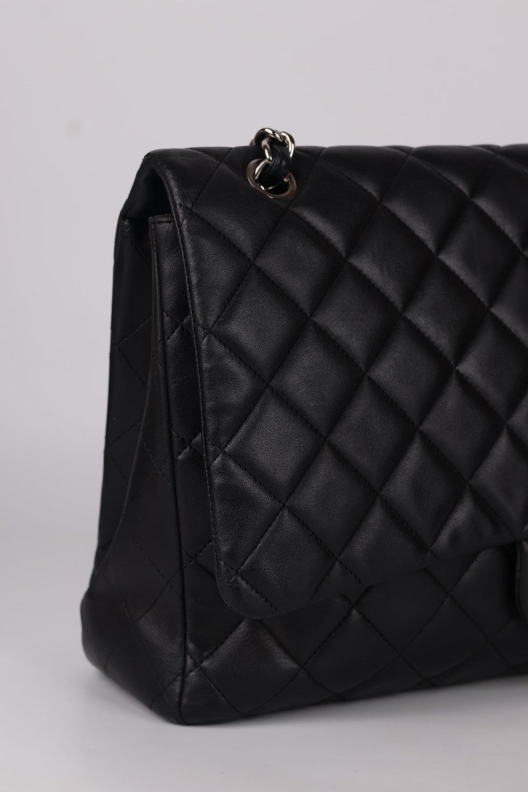 Chanel Maxi Jumbo Matelassé