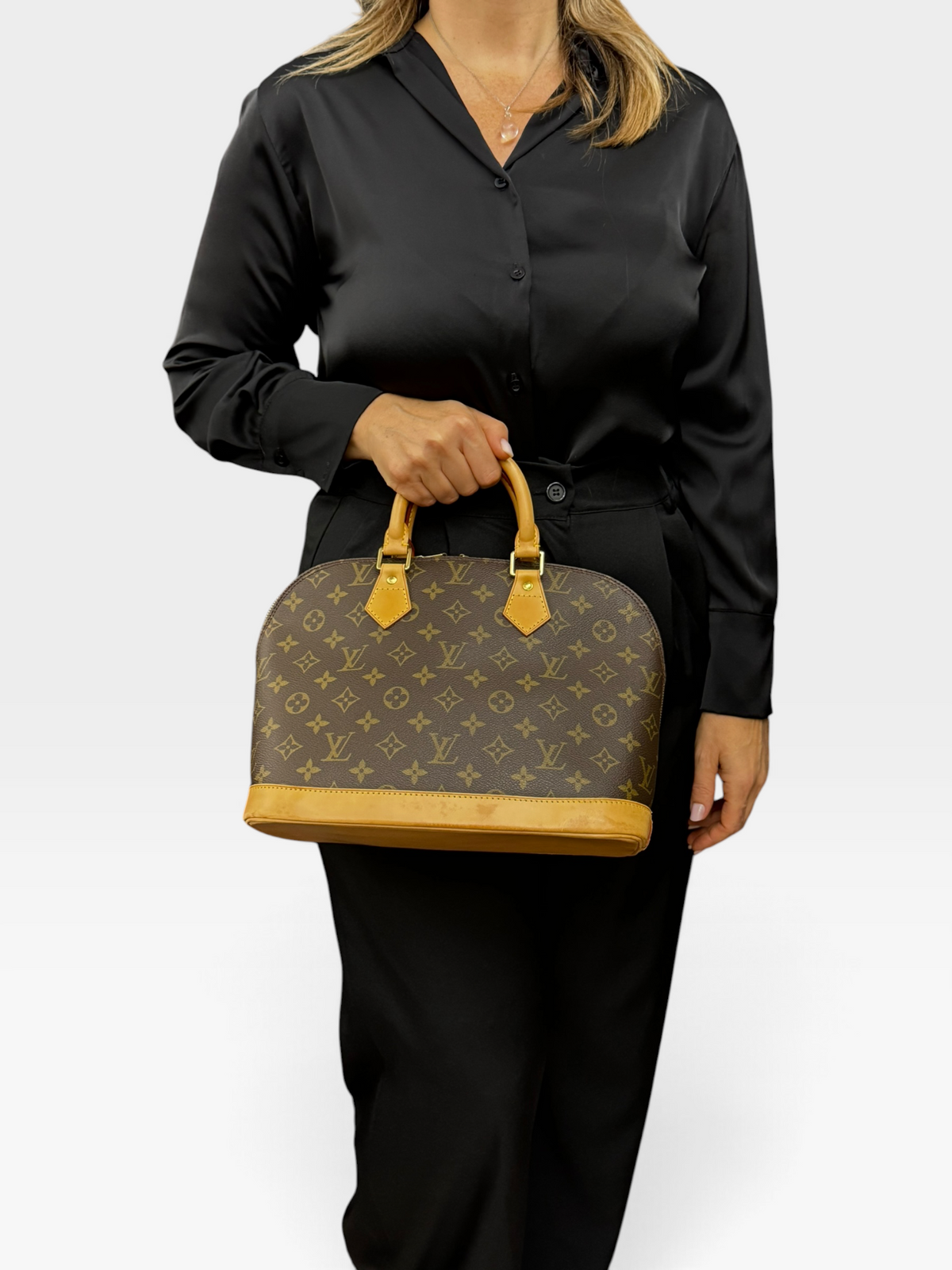 Louis Vuitton Alma Pm Monogram