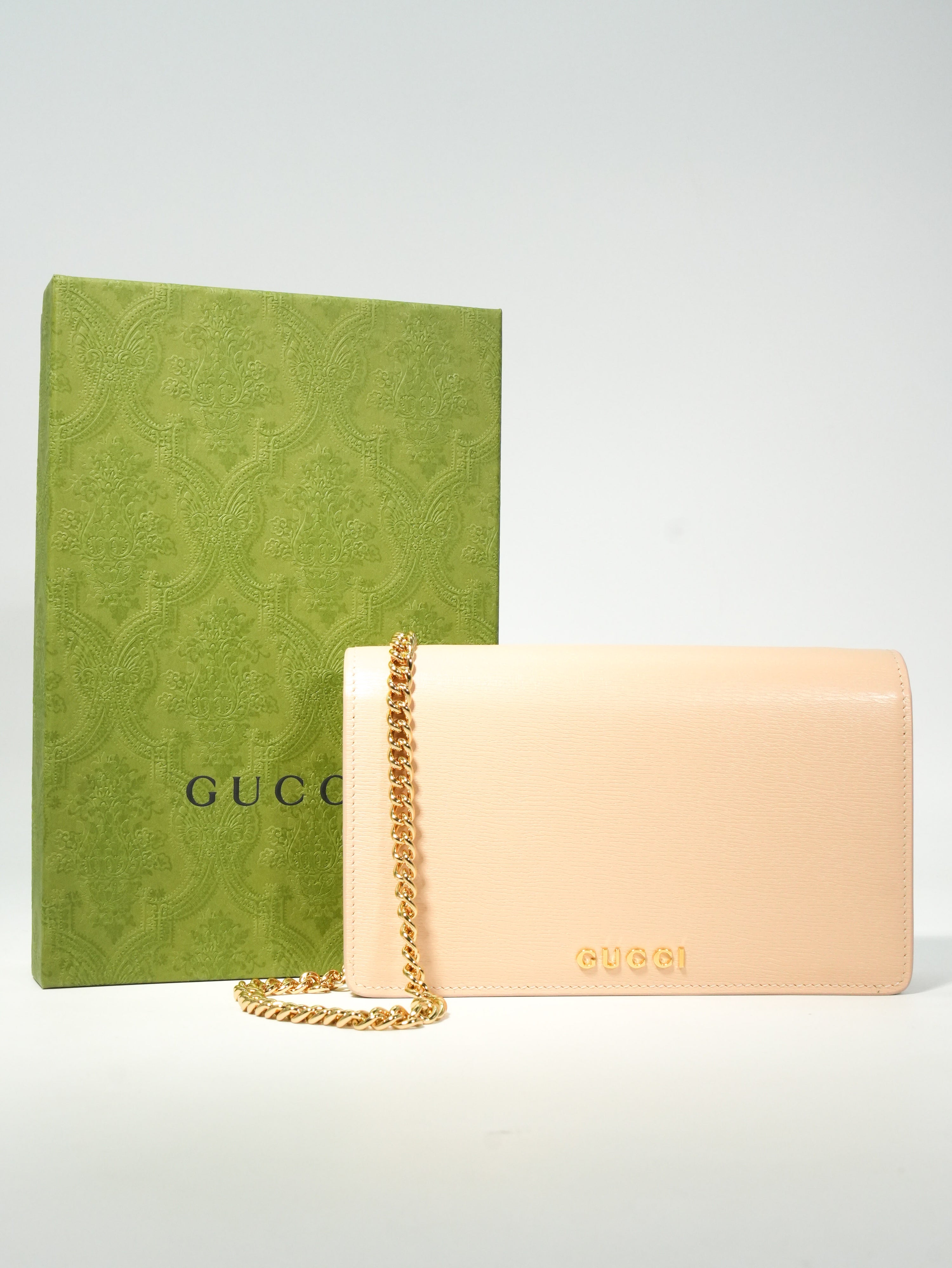 Gucci Woc Lettering