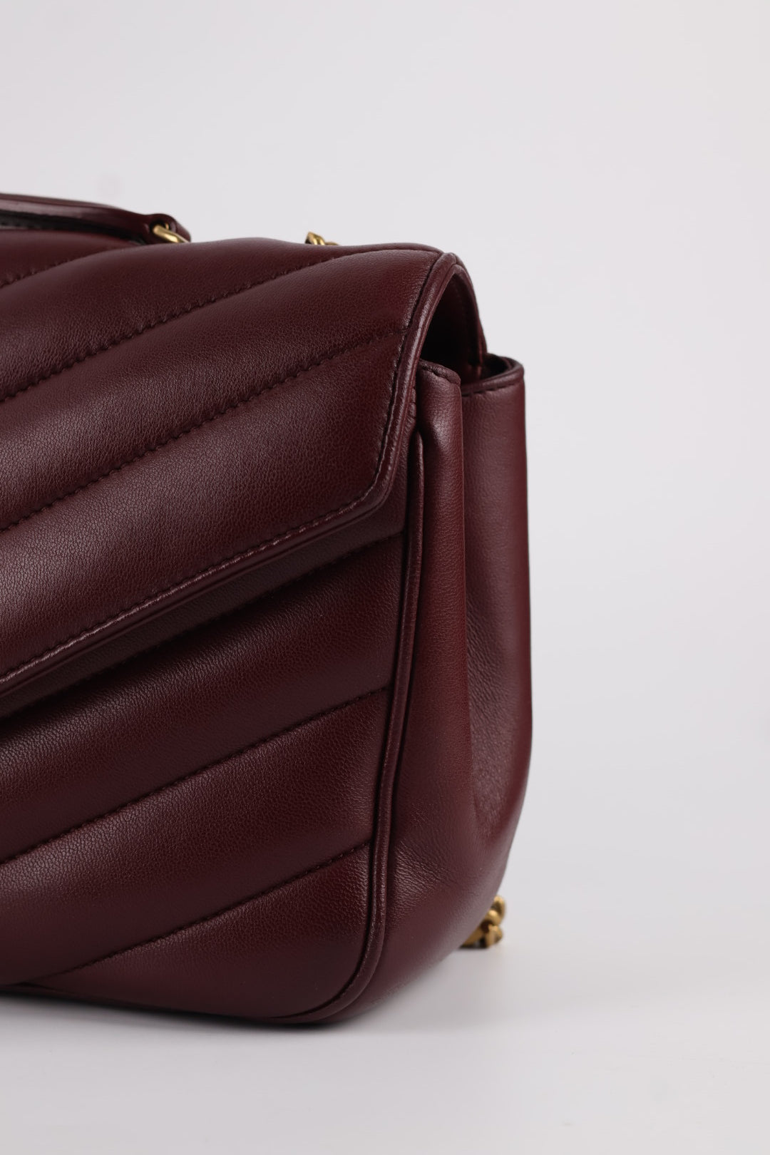 Saint Laurent Lou Lou Media