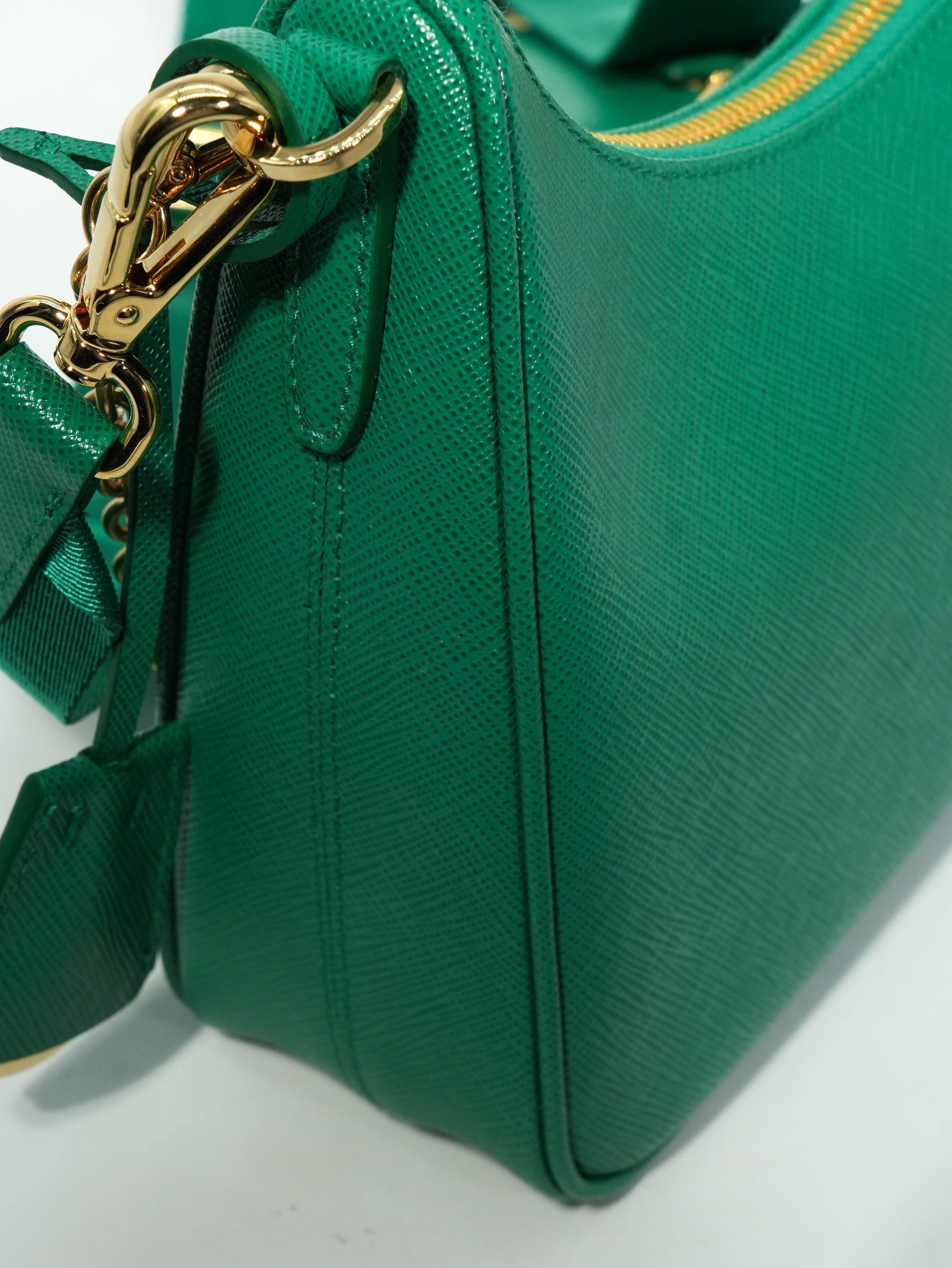 Prada Re-Edition 2005 Saffiano