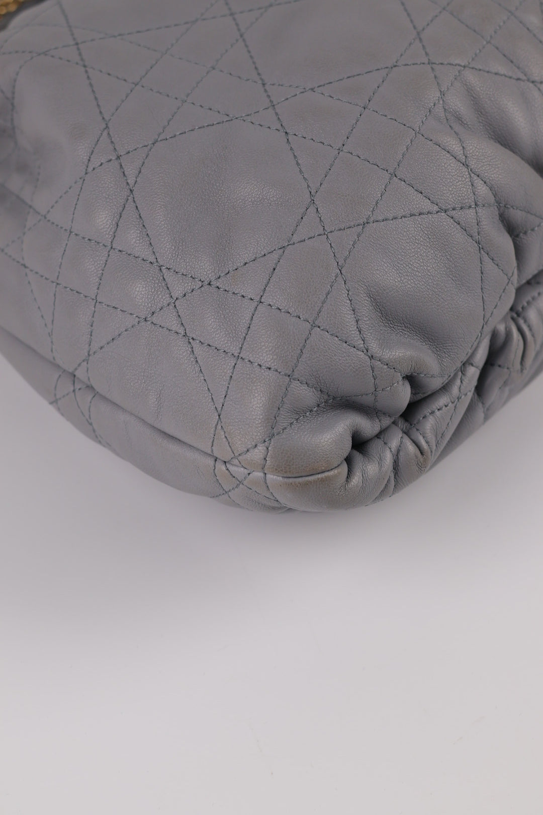 Dior Bucket in Pelle Cannage