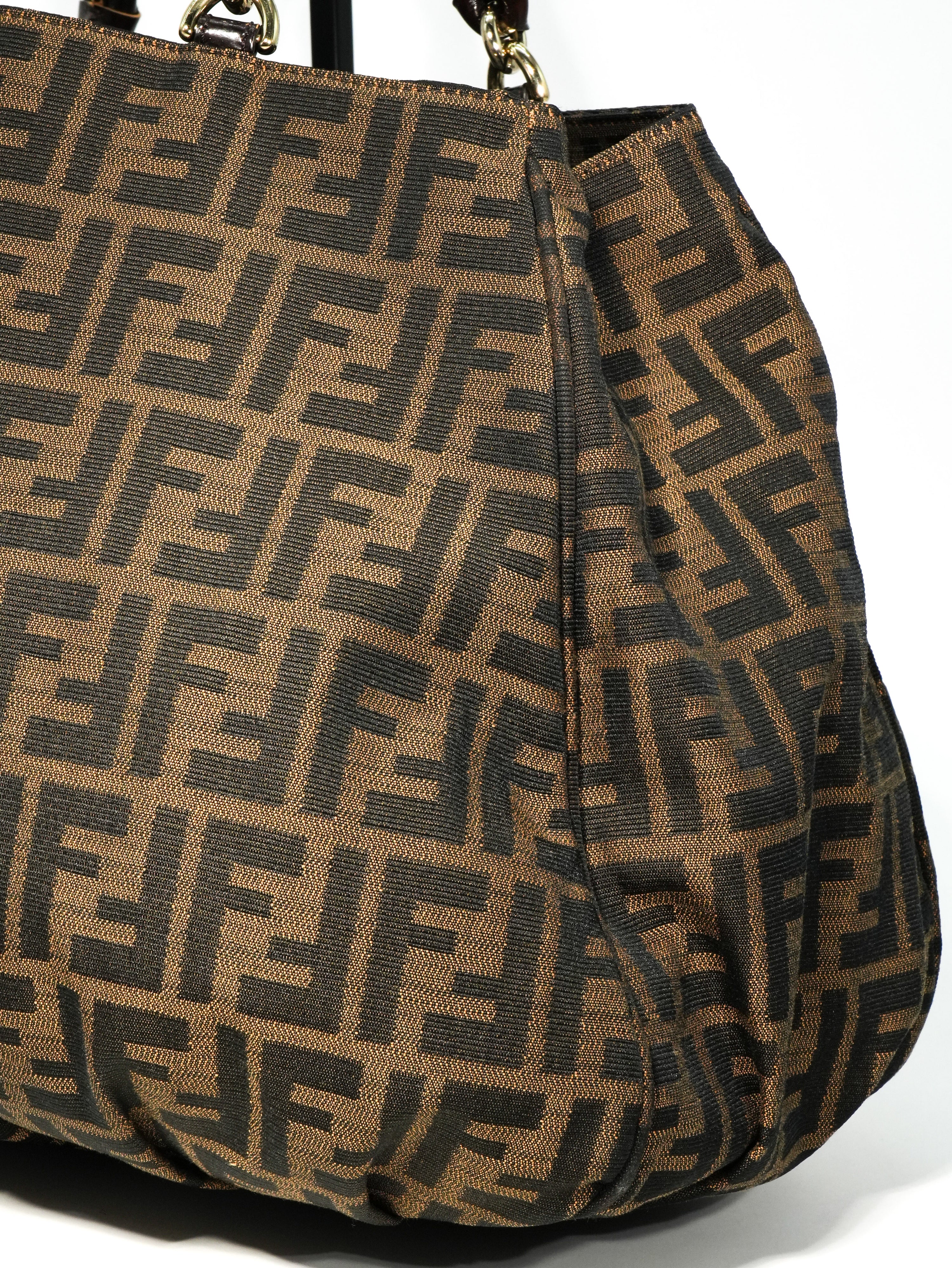 Fendi Mia Large FF Logo
