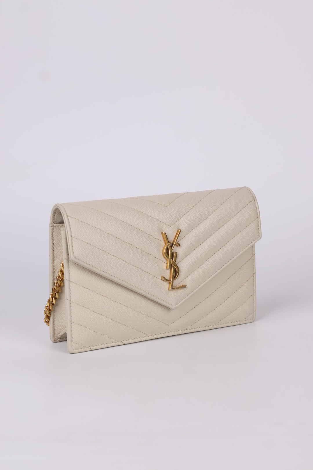 Saint Laurent Envelope Cassandre con Catena