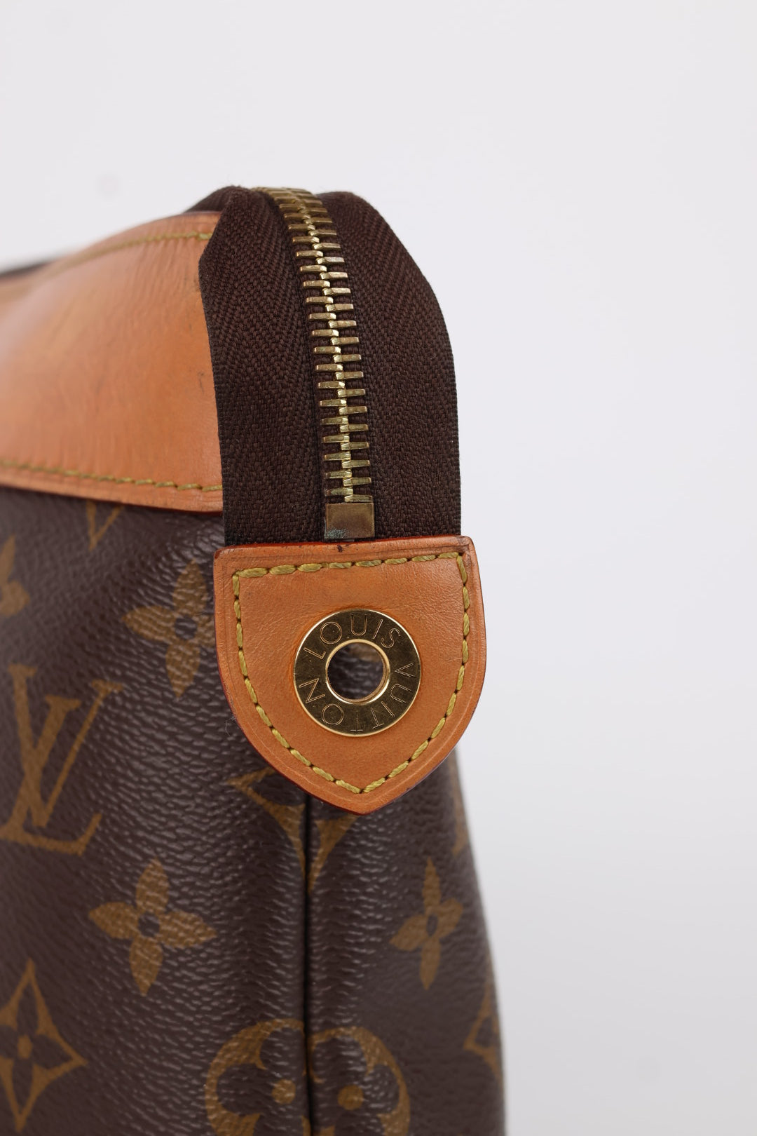 Louis Vuitton Pochette Voyage Souple