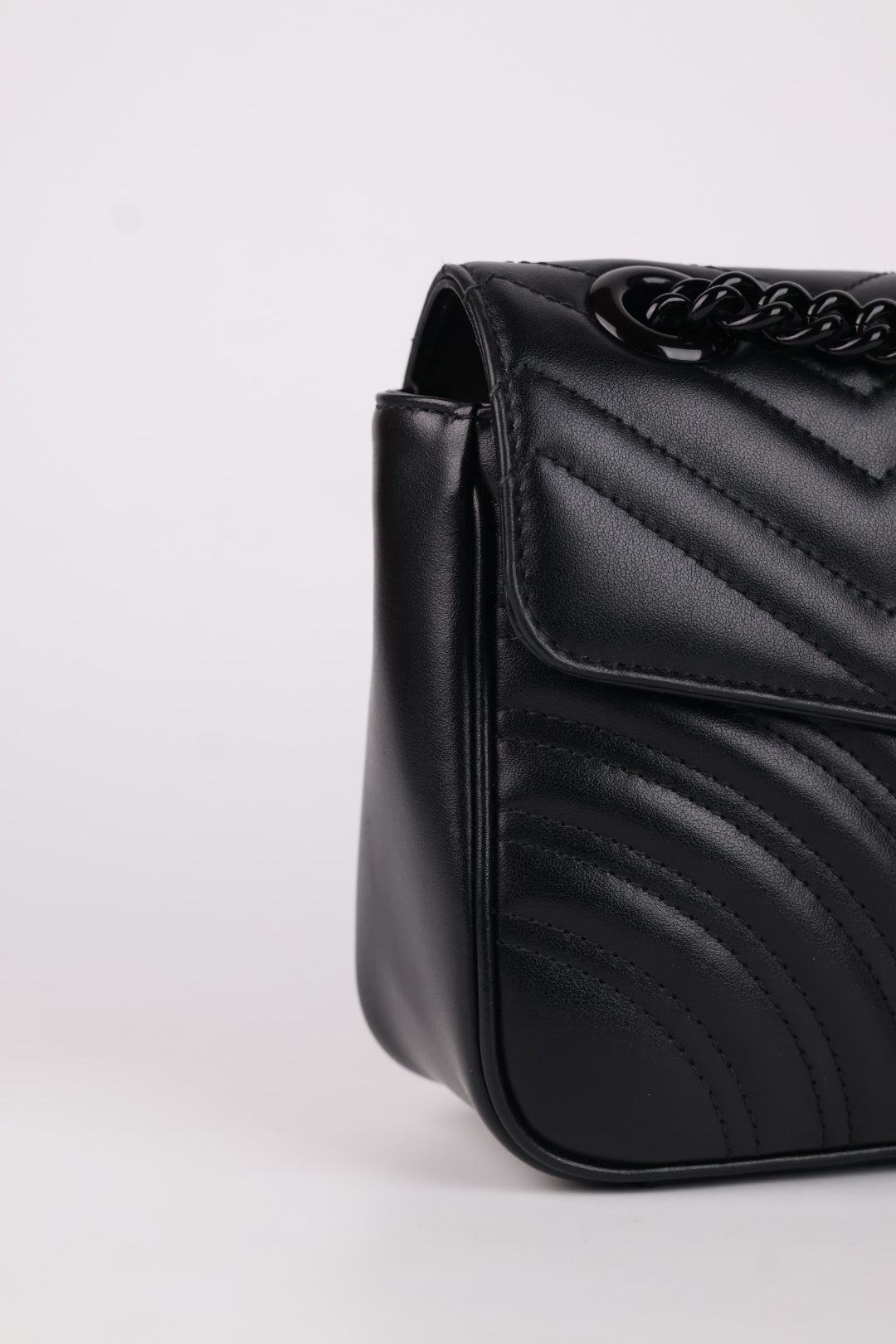 Gucci Marmont Media Total Black