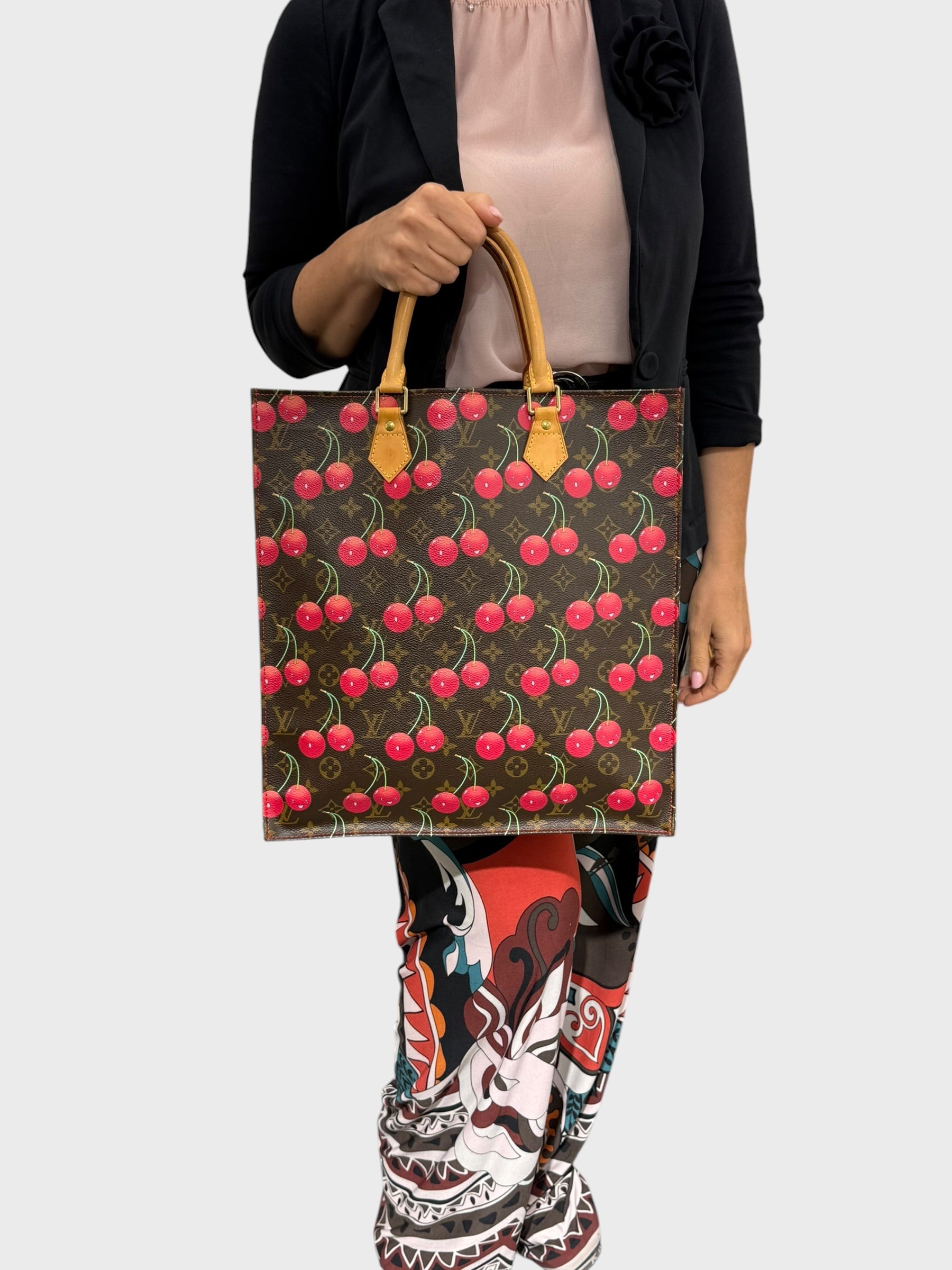 Louis Vuitton Sac Plat Cherry Blossom