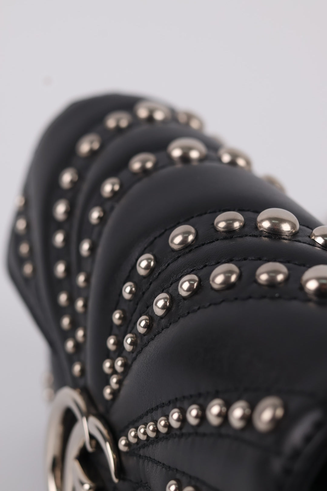 Gucci Supermini Marmont Borchie