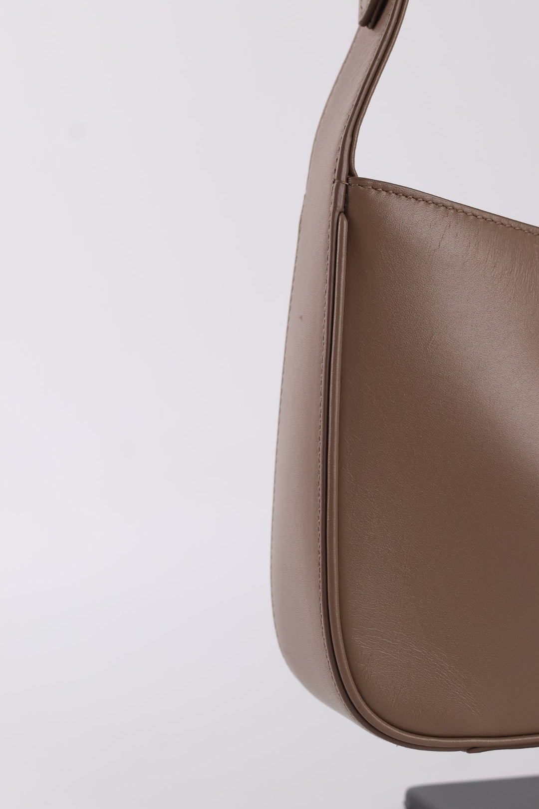 Saint Laurent Hobo Le 5 À 7