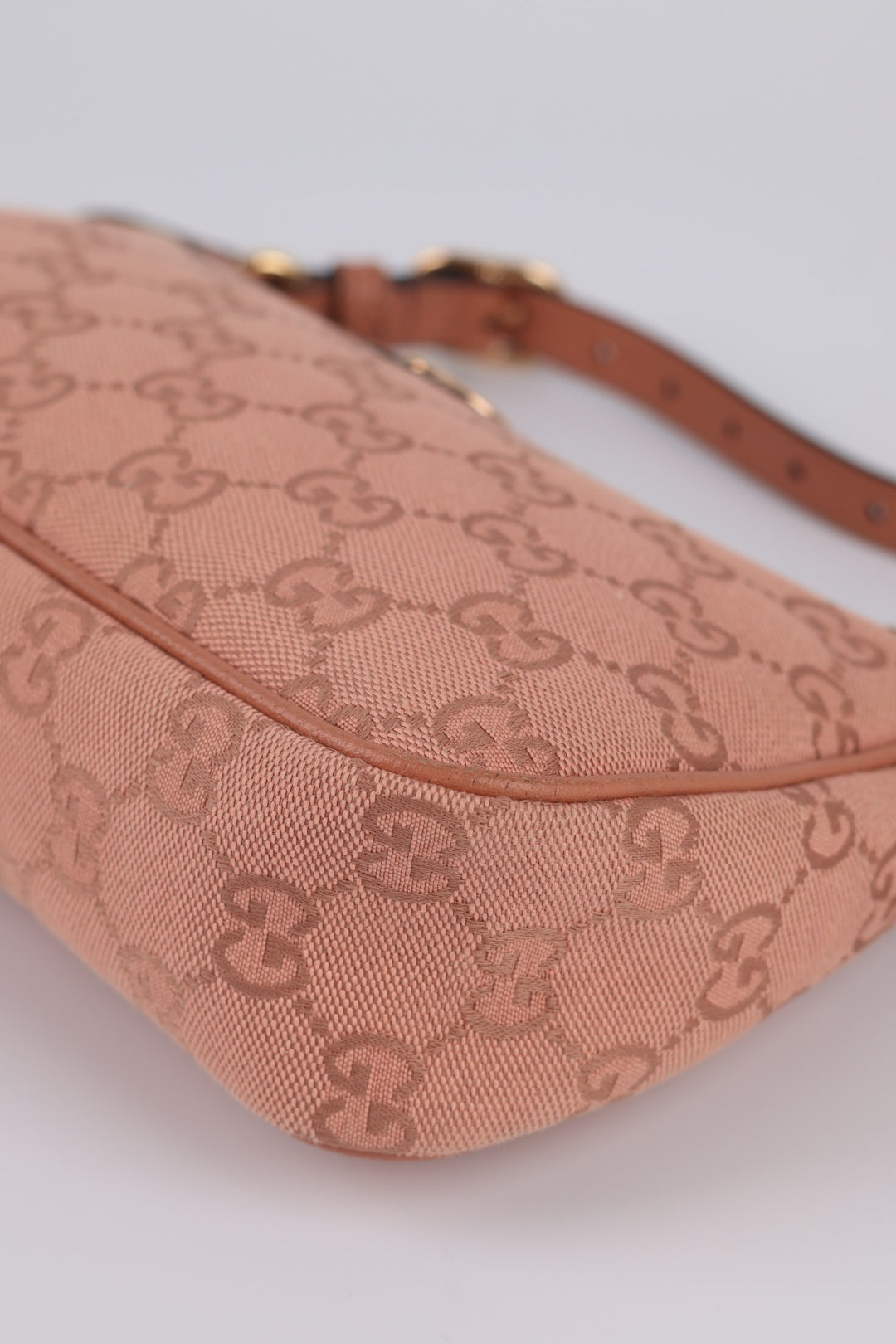 Gucci Ophidia GG Wave