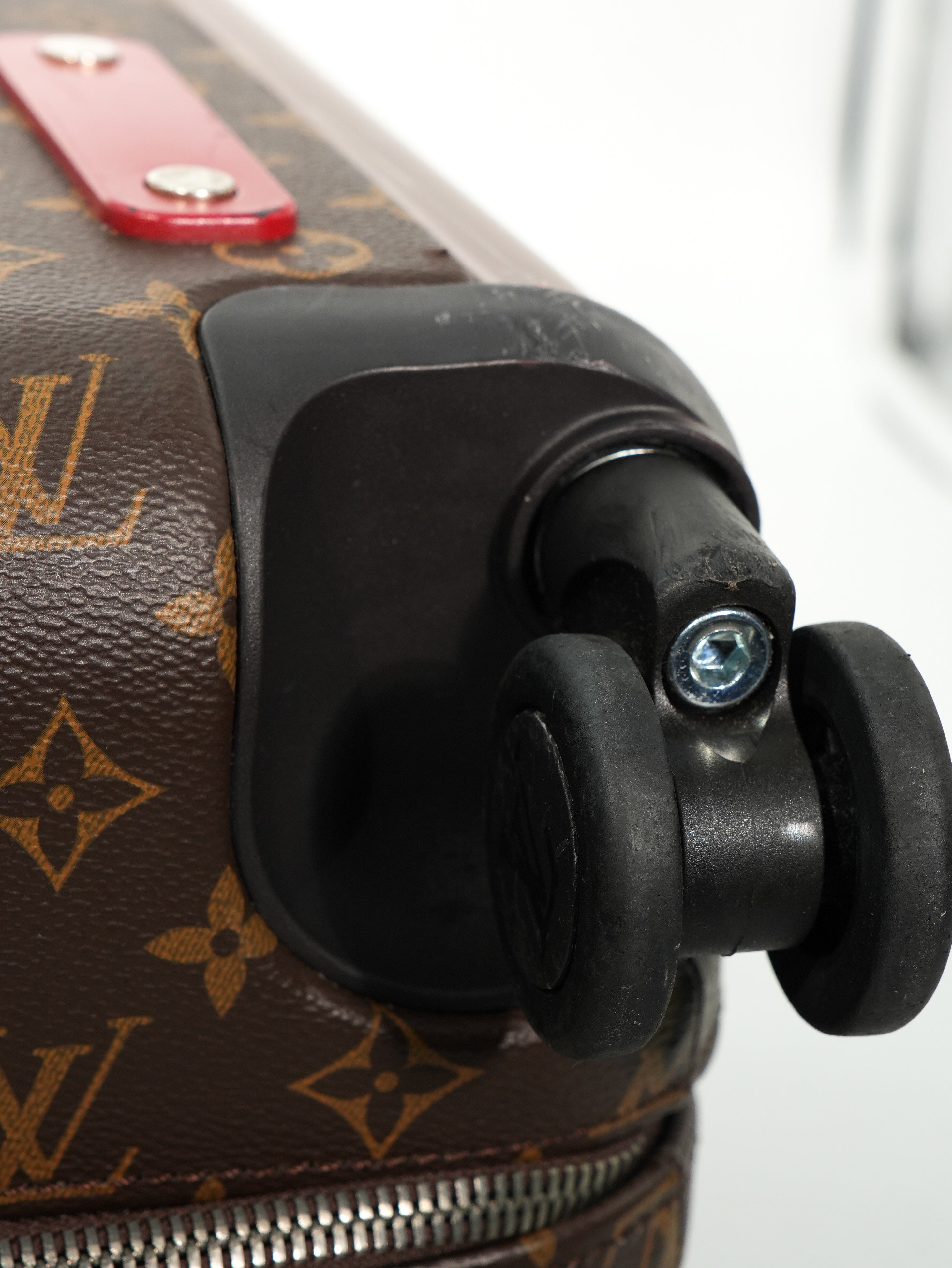 Louis Vuitton Horizon 55 Monogram