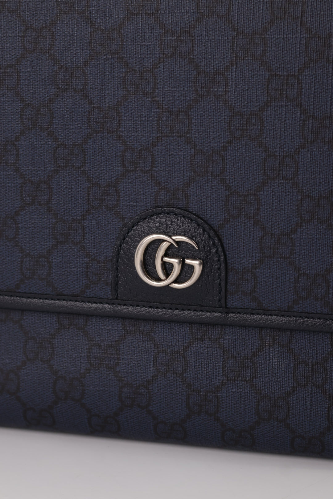Gucci Messenger Ophidia GG Supreme