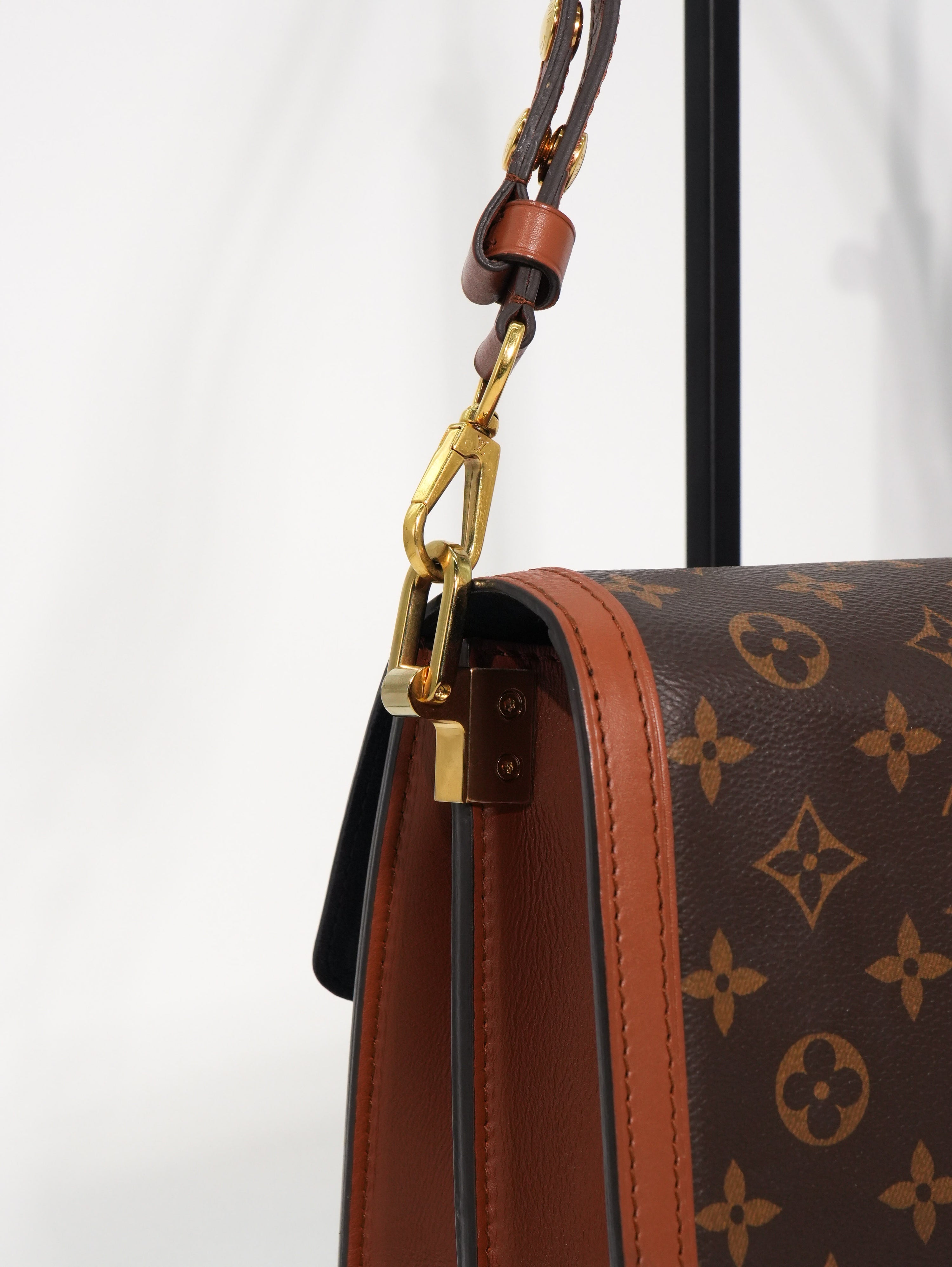 Louis Vuitton Dauphine MM