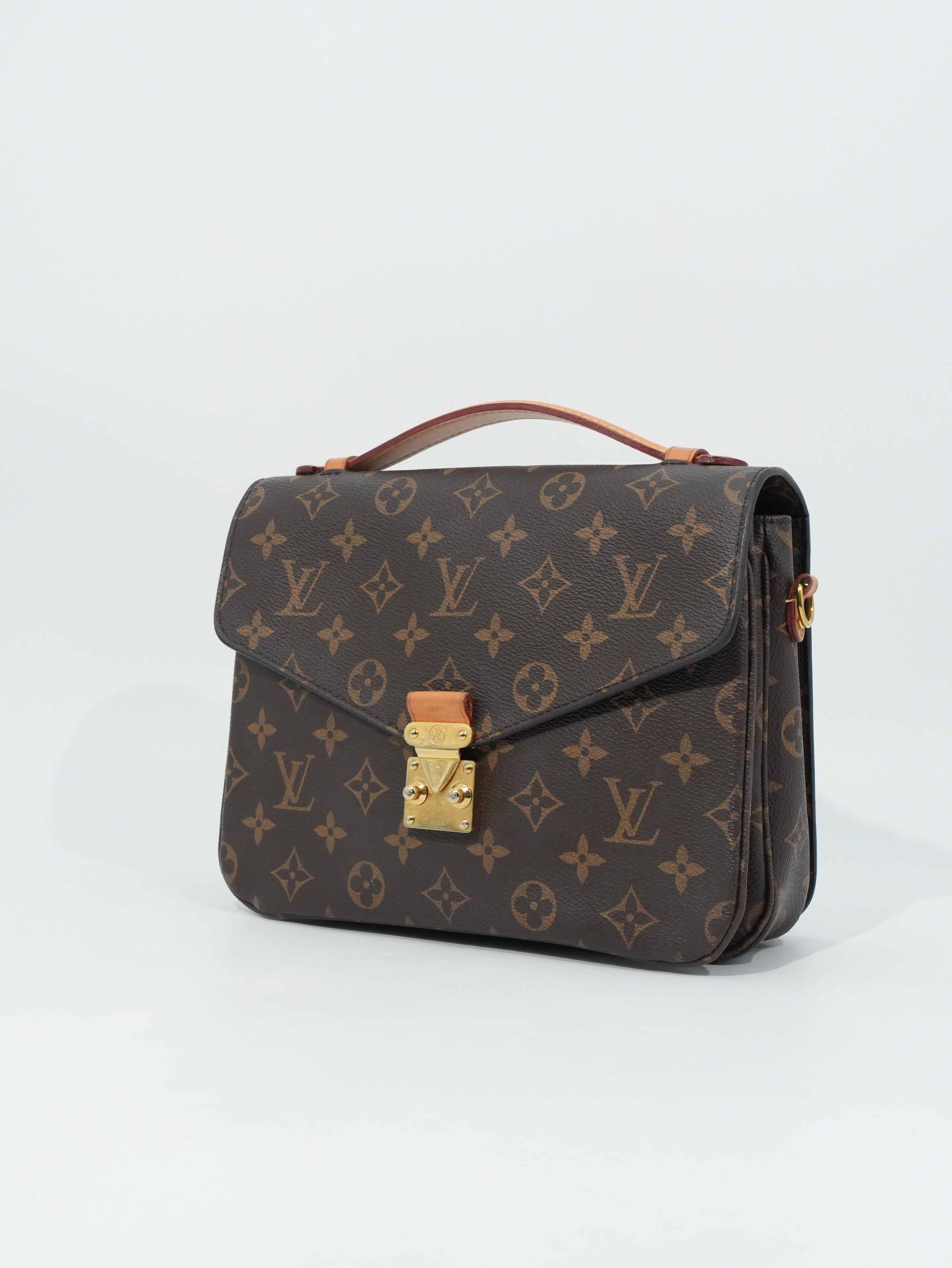 Louis Vuitton Métis Monogram