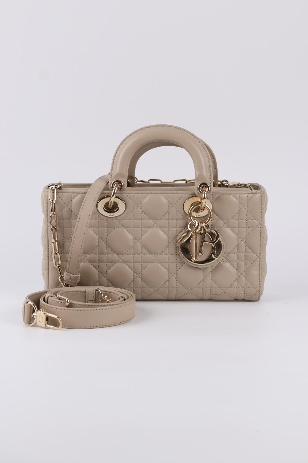 Lady Dior D-Joy Media