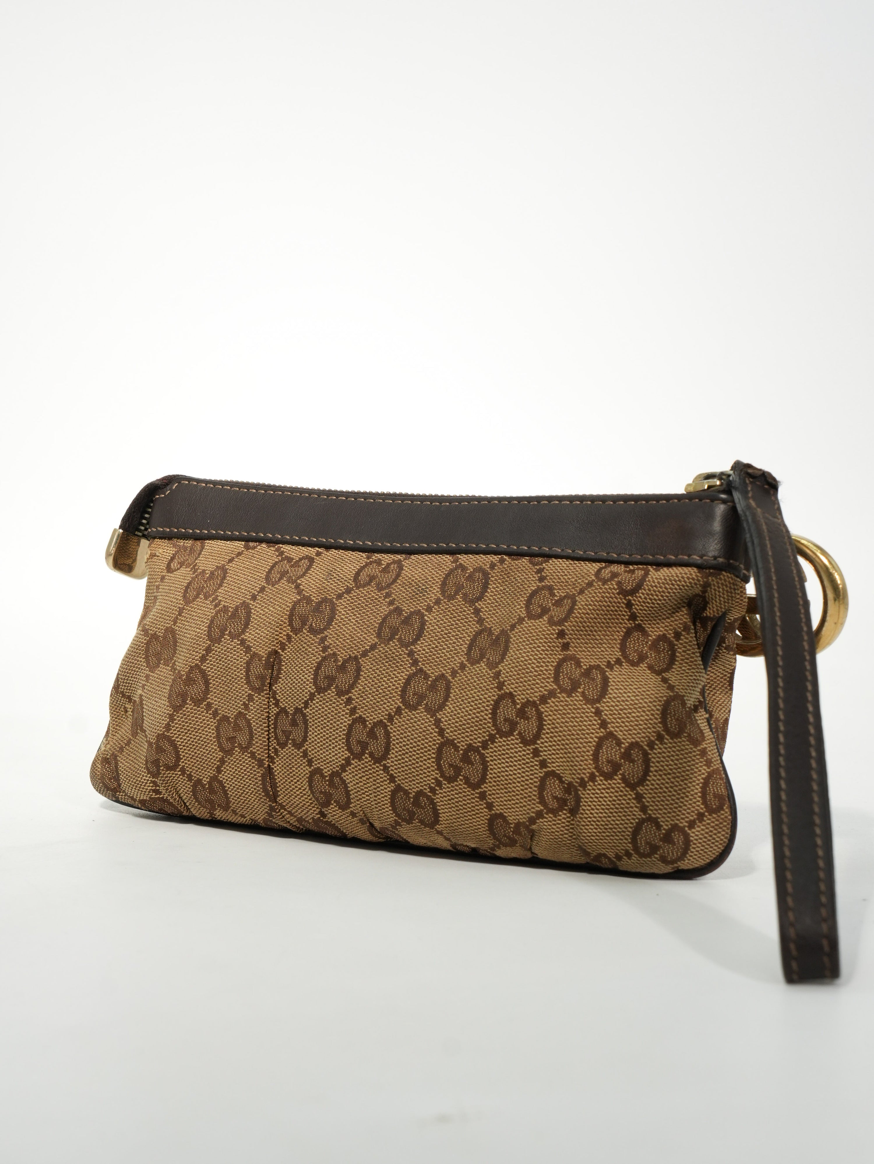 Gucci Mini Pochette GG Wave