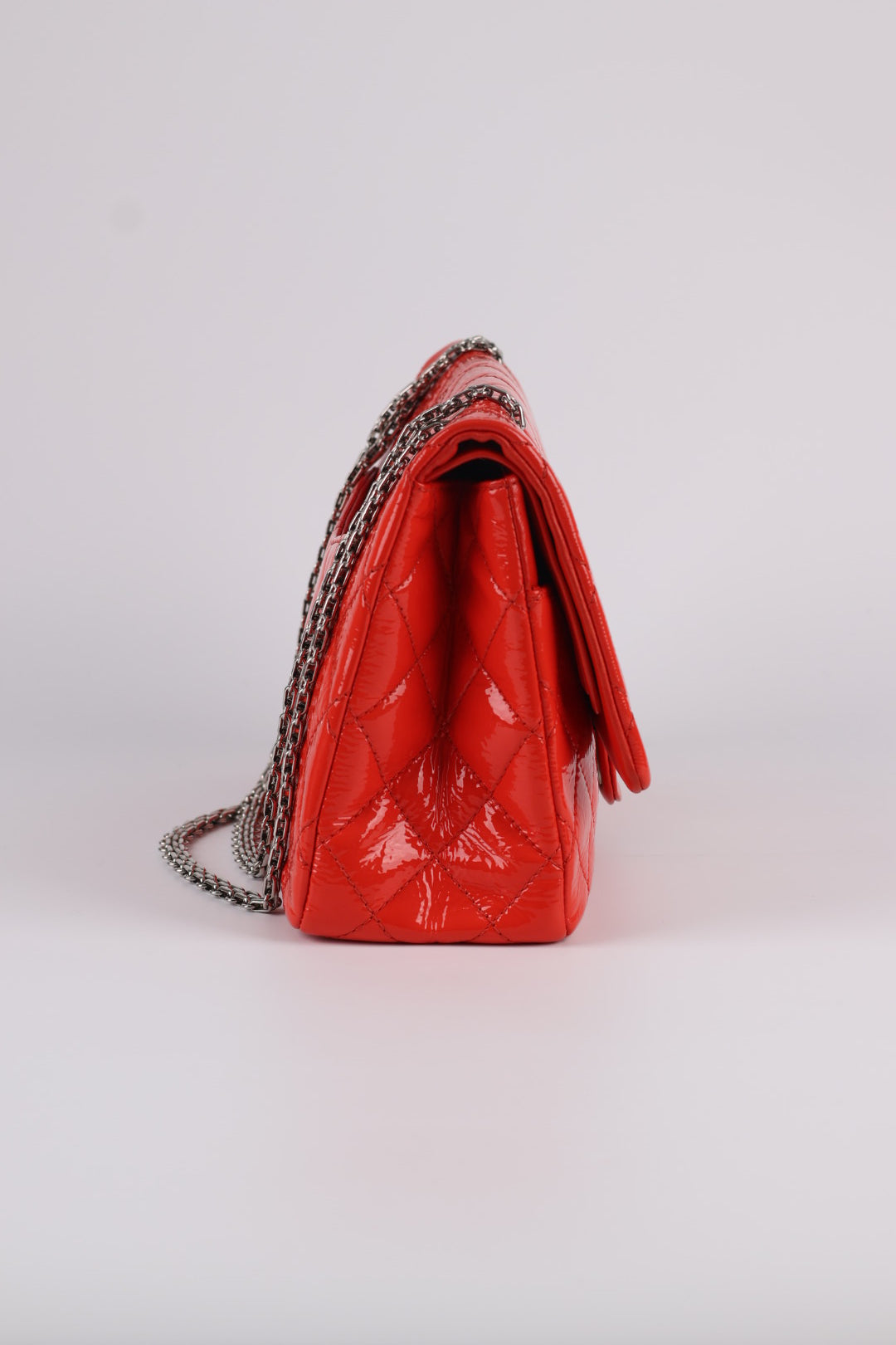 Chanel 2.55 Reissue Grande Vernis