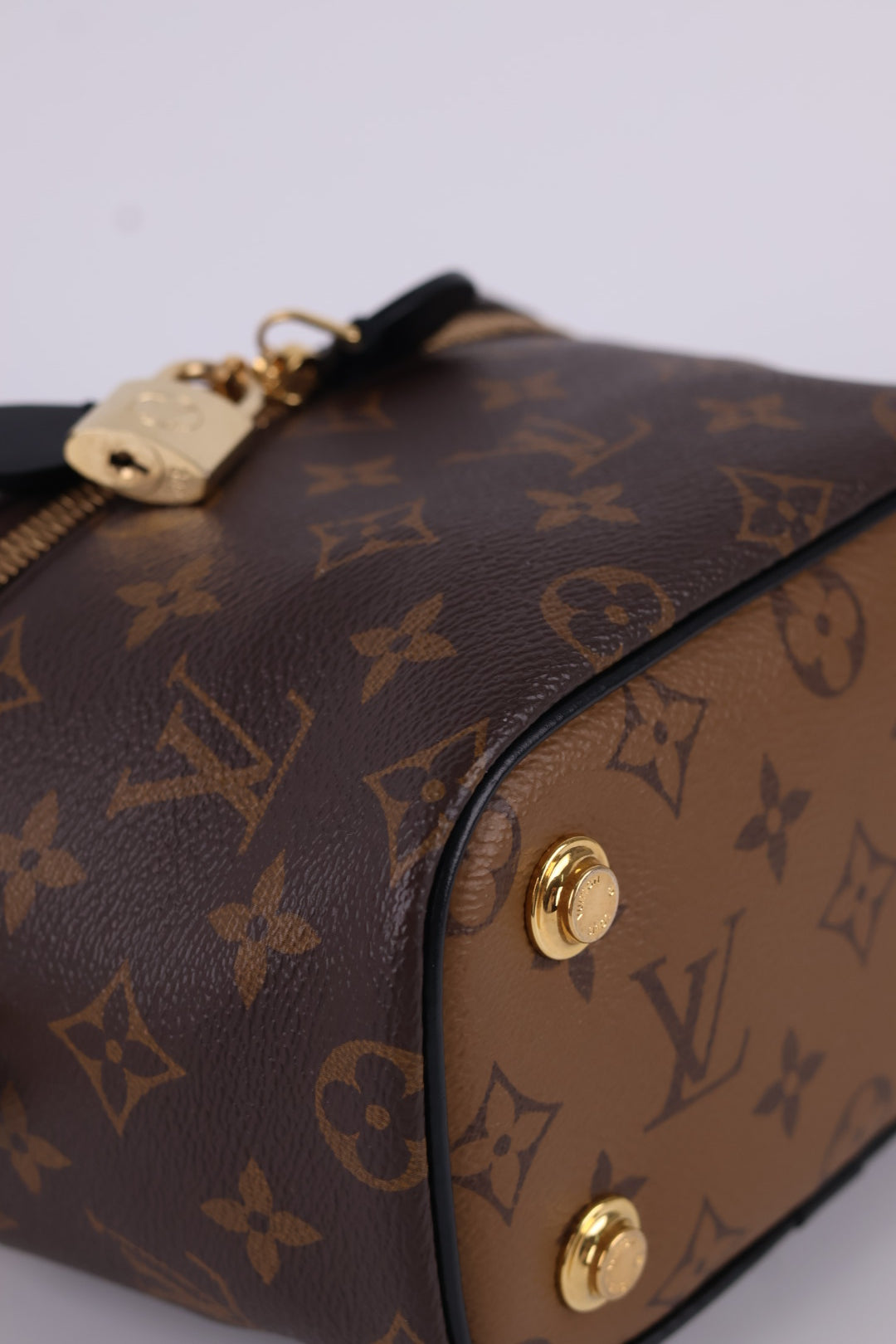 Louis Vuitton Vanity Monogram