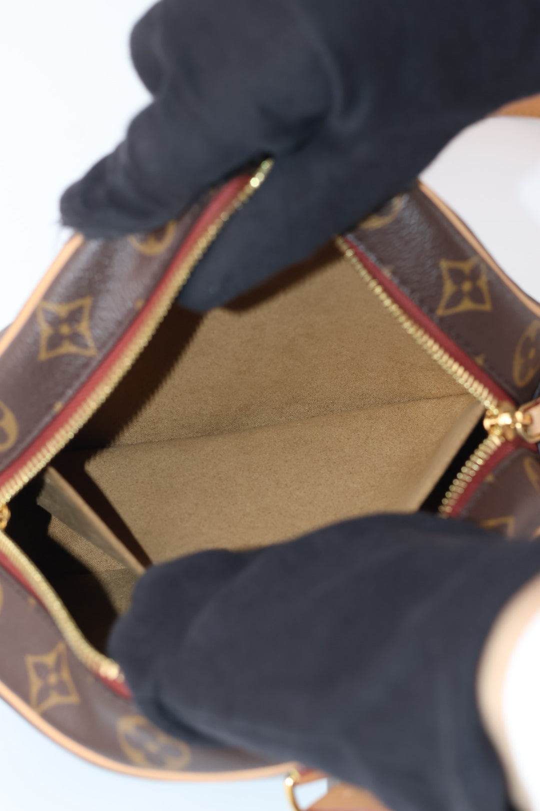 Louis Vuitton Boite Chapeau Souple Monogram
