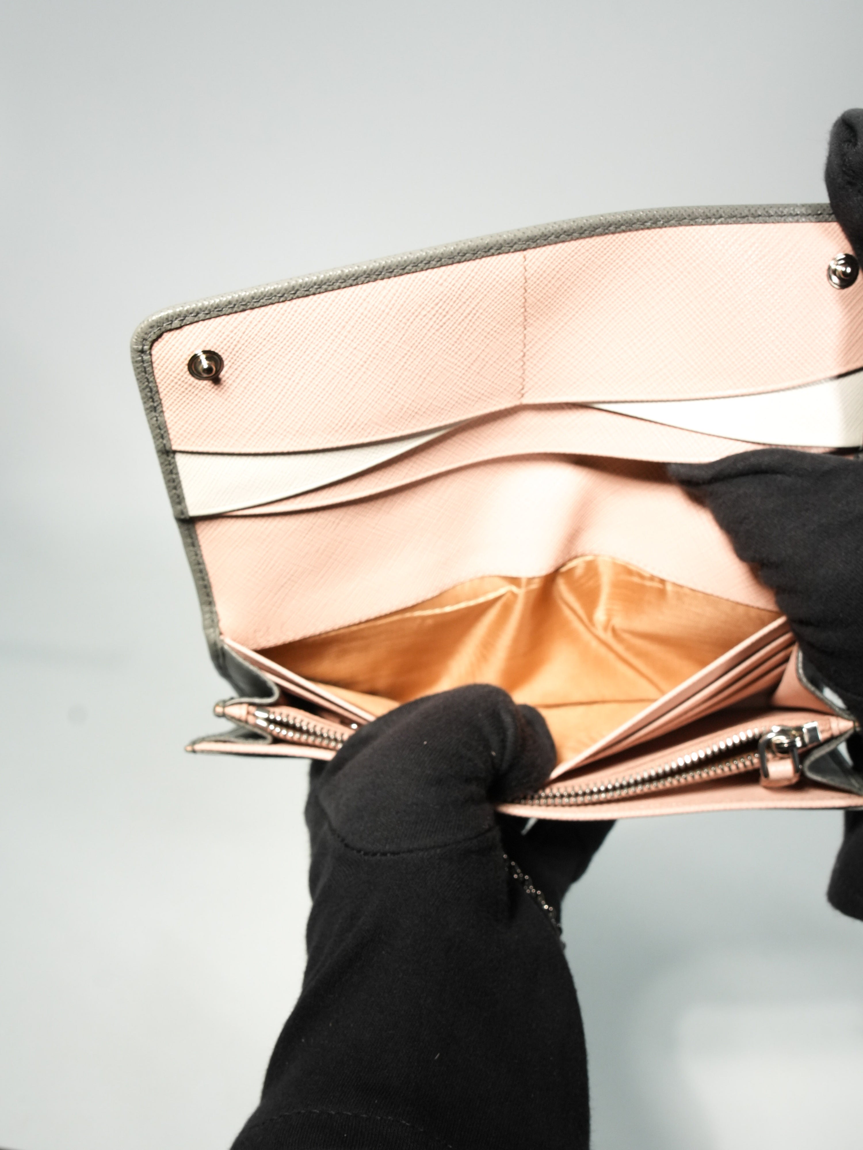 Prada Portafoglio Saffiano Lungo
