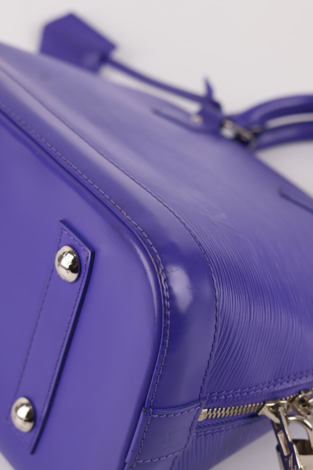 Louis Vuitton Alma Pm Epi