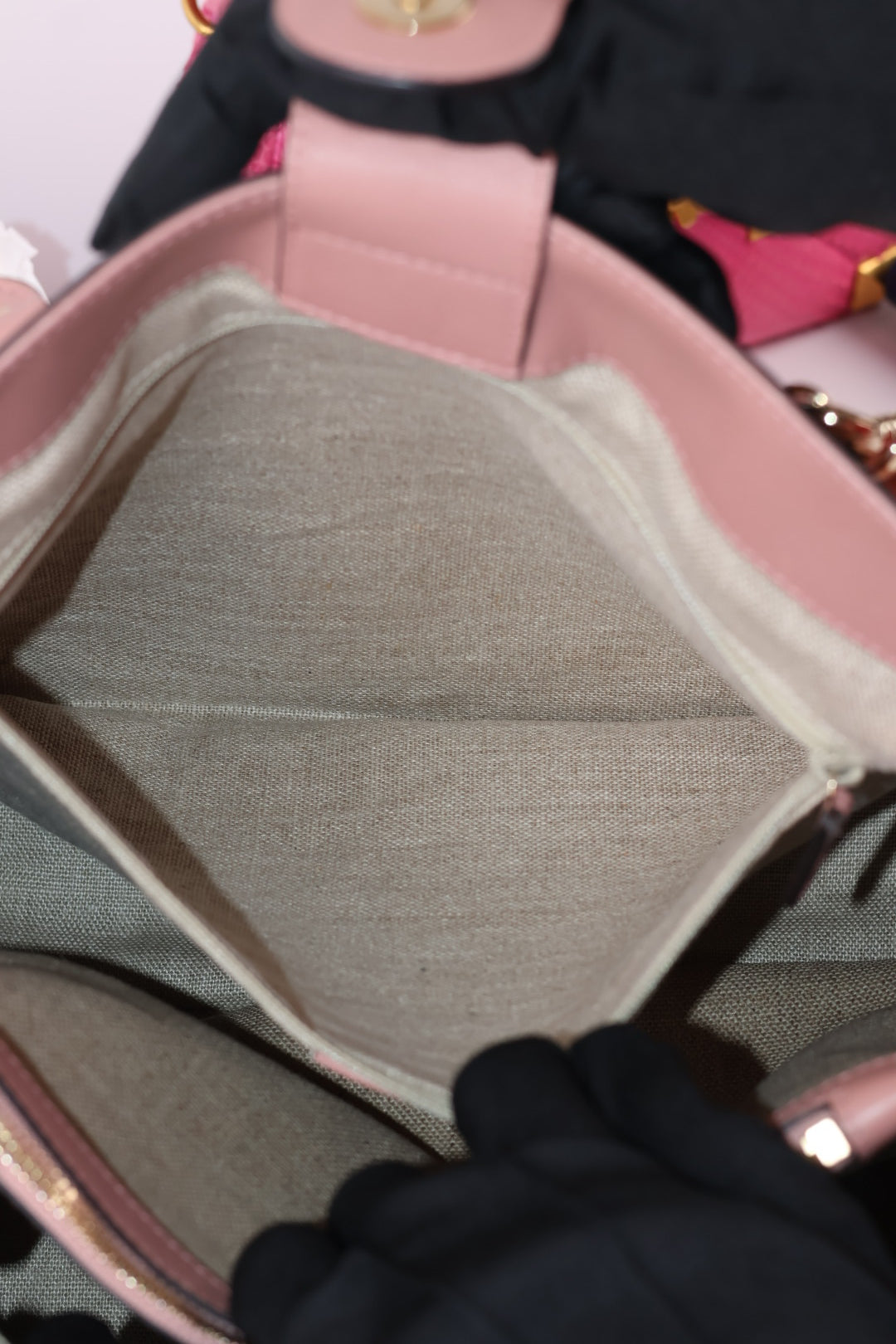 Gucci Tote Microguccissima